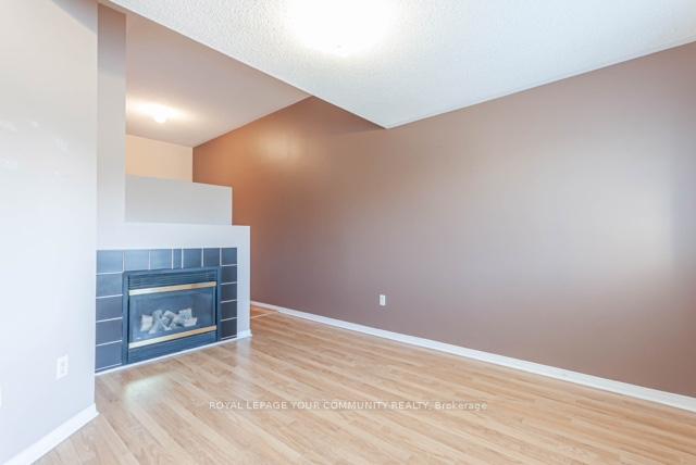 Photo 9 of 65 Brightsview Drive, Richmond Hill, Oak Ridges — HOMEH