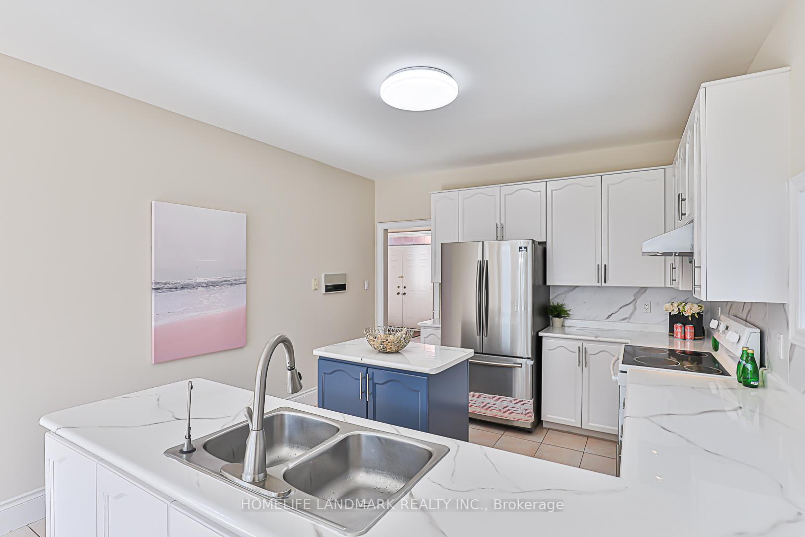 Photo 19 of 40 Kingmount Crescent, Richmond Hill, Bayview Hill — HOMEH