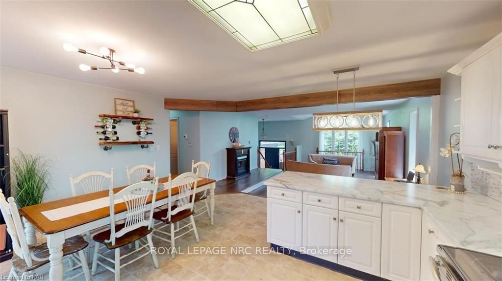 Photo 13 of 107 Colbeck Drive, Welland, Coyle Creek — HOMEH