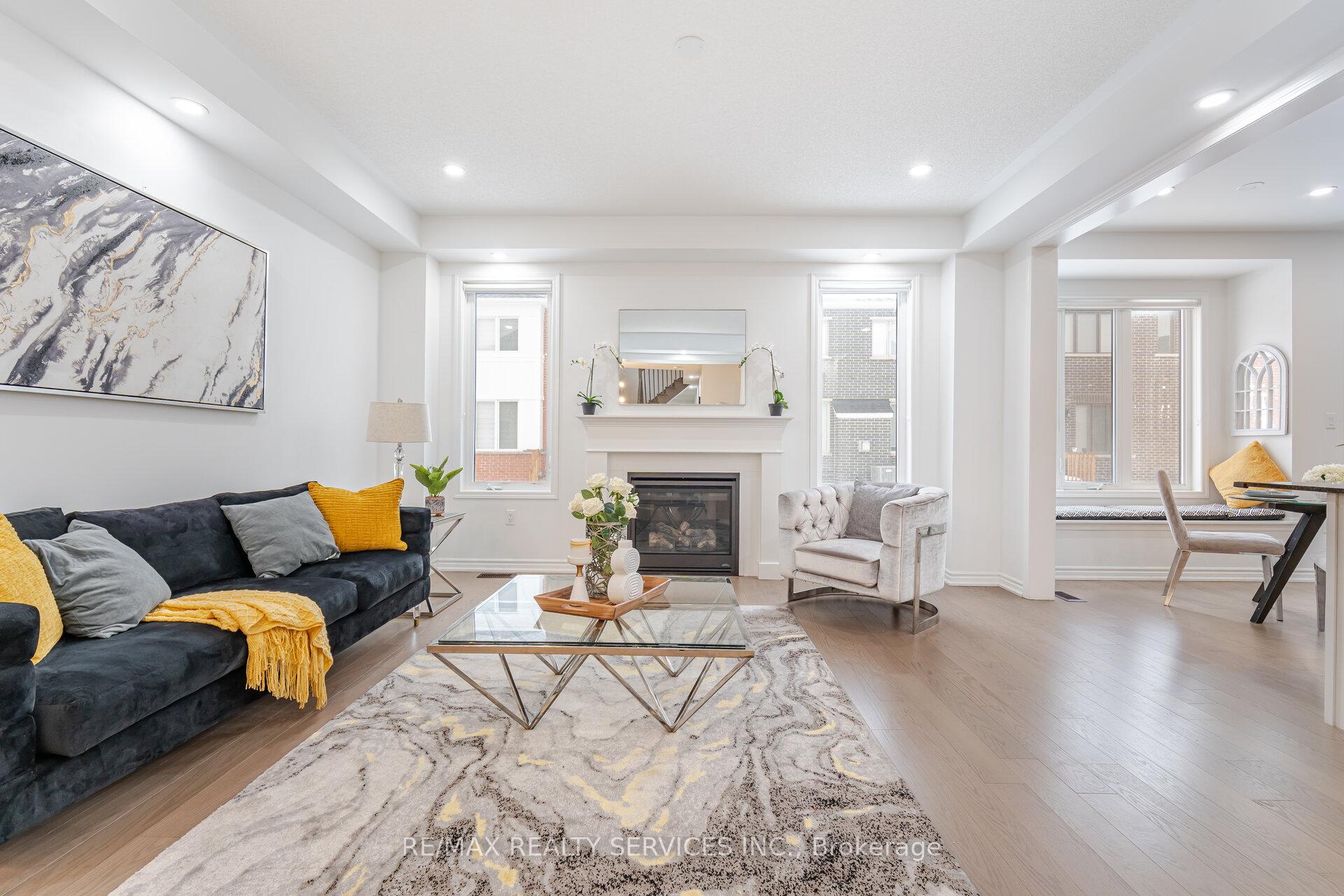 Photo 11 of 1420 Swallowtail Lane, Pickering, Rural Pickering — HOMEH