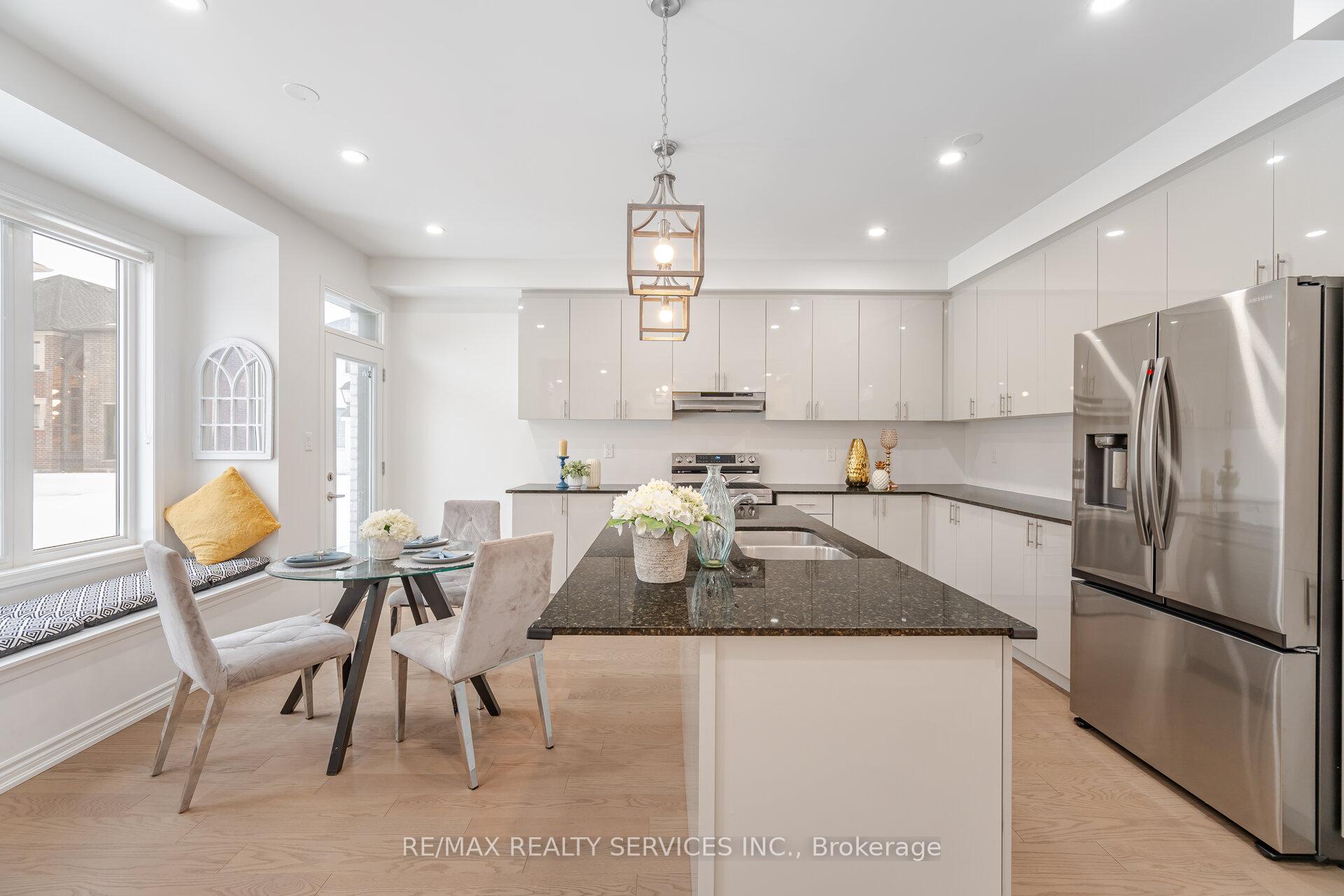 Photo 20 of 1420 Swallowtail Lane, Pickering, Rural Pickering — HOMEH