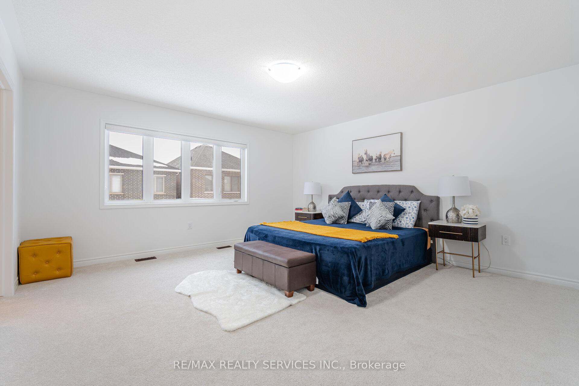 Photo 24 of 1420 Swallowtail Lane, Pickering, Rural Pickering — HOMEH