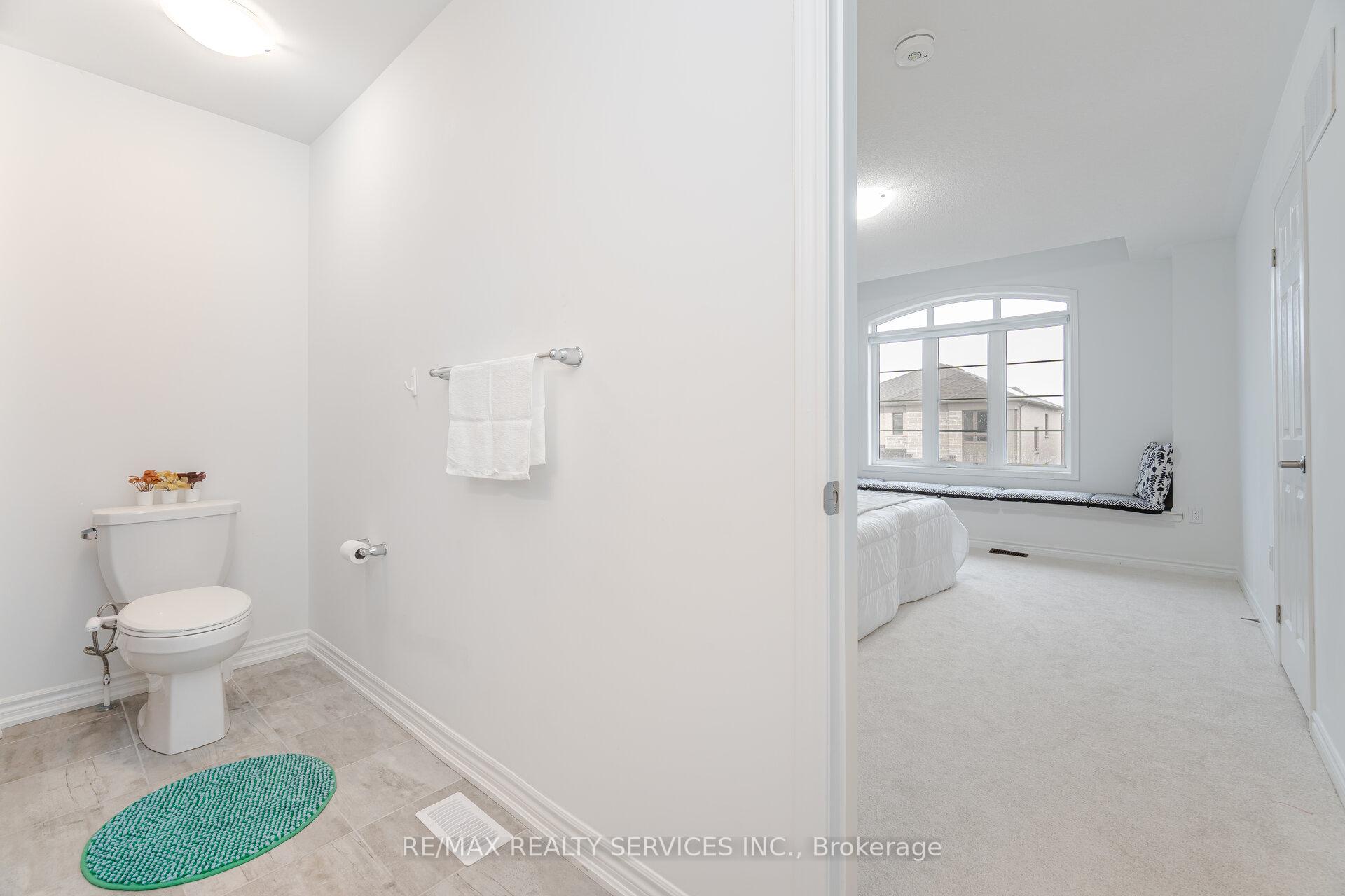 Photo 37 of 1420 Swallowtail Lane, Pickering, Rural Pickering — HOMEH