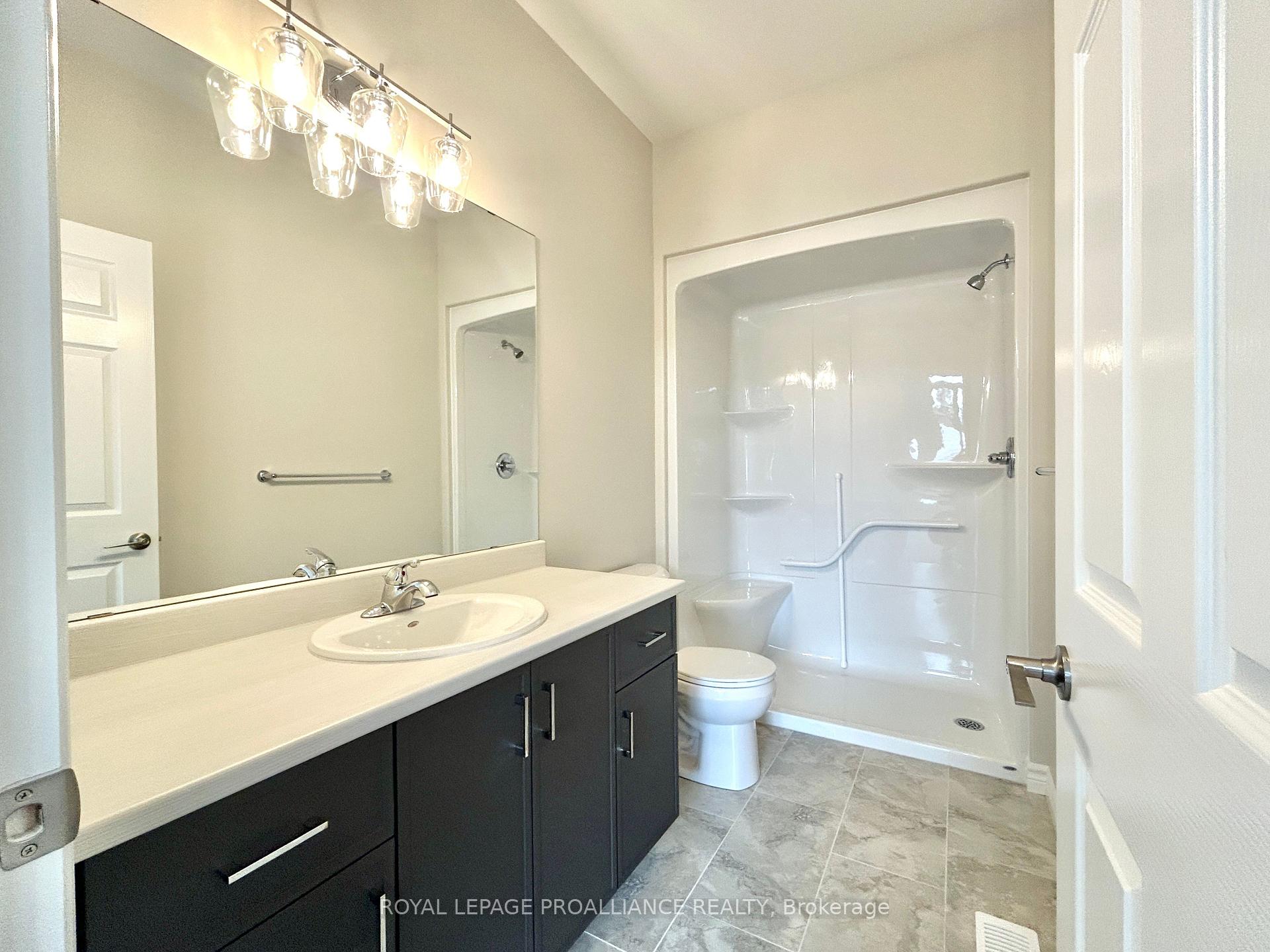 Photo 9 of 29 Athabaska Drive, Belleville, Thurlow Ward — HOMEH