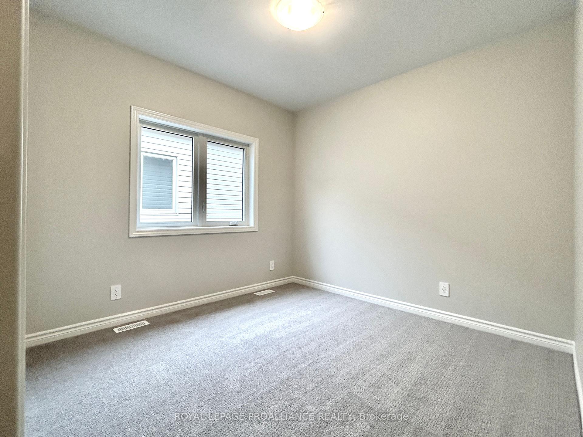 Photo 7 of 29 Athabaska Drive, Belleville, Thurlow Ward — HOMEH