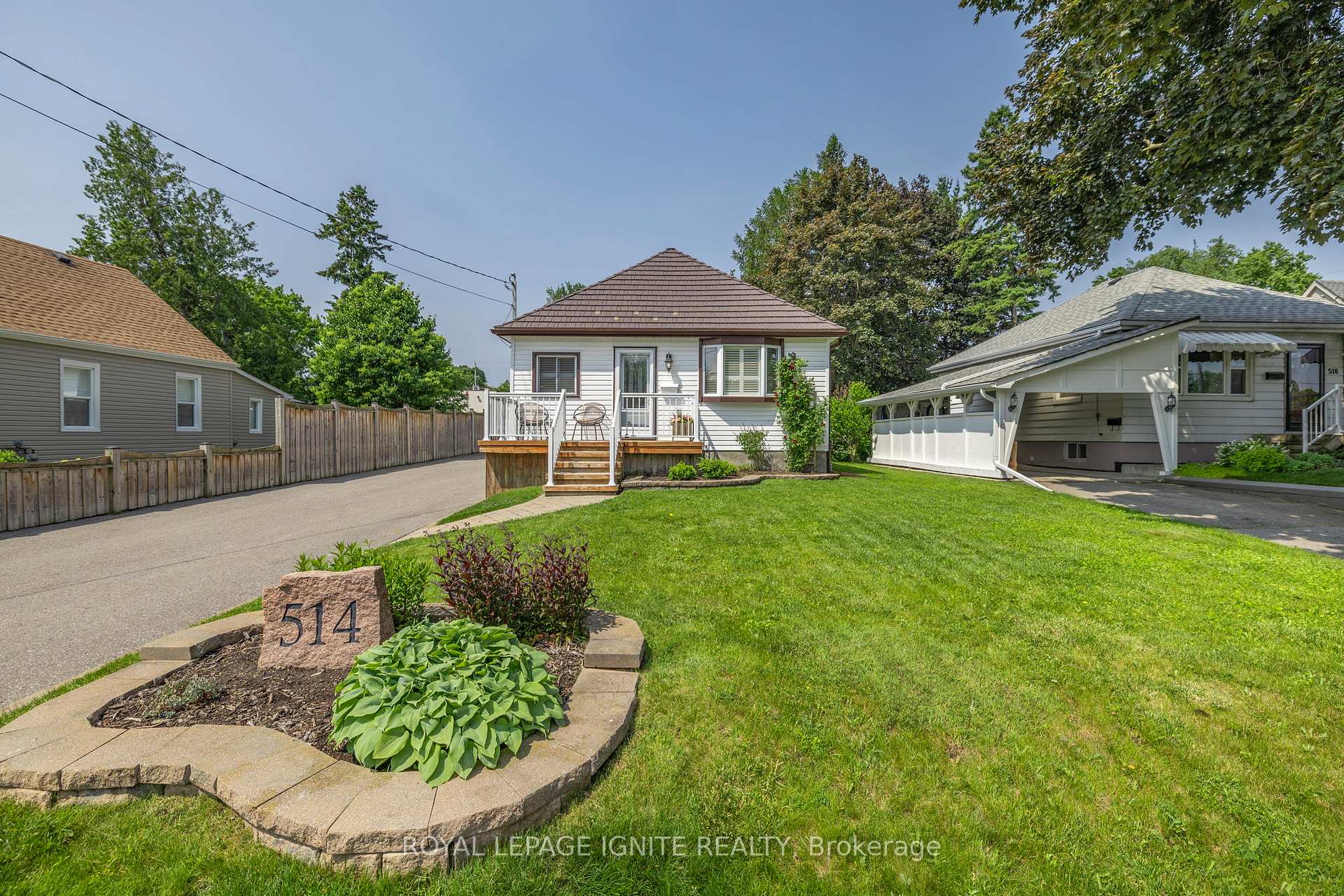 Photo 1 of 514 Perry Street, Whitby, Downtown Whitby — HOMEH