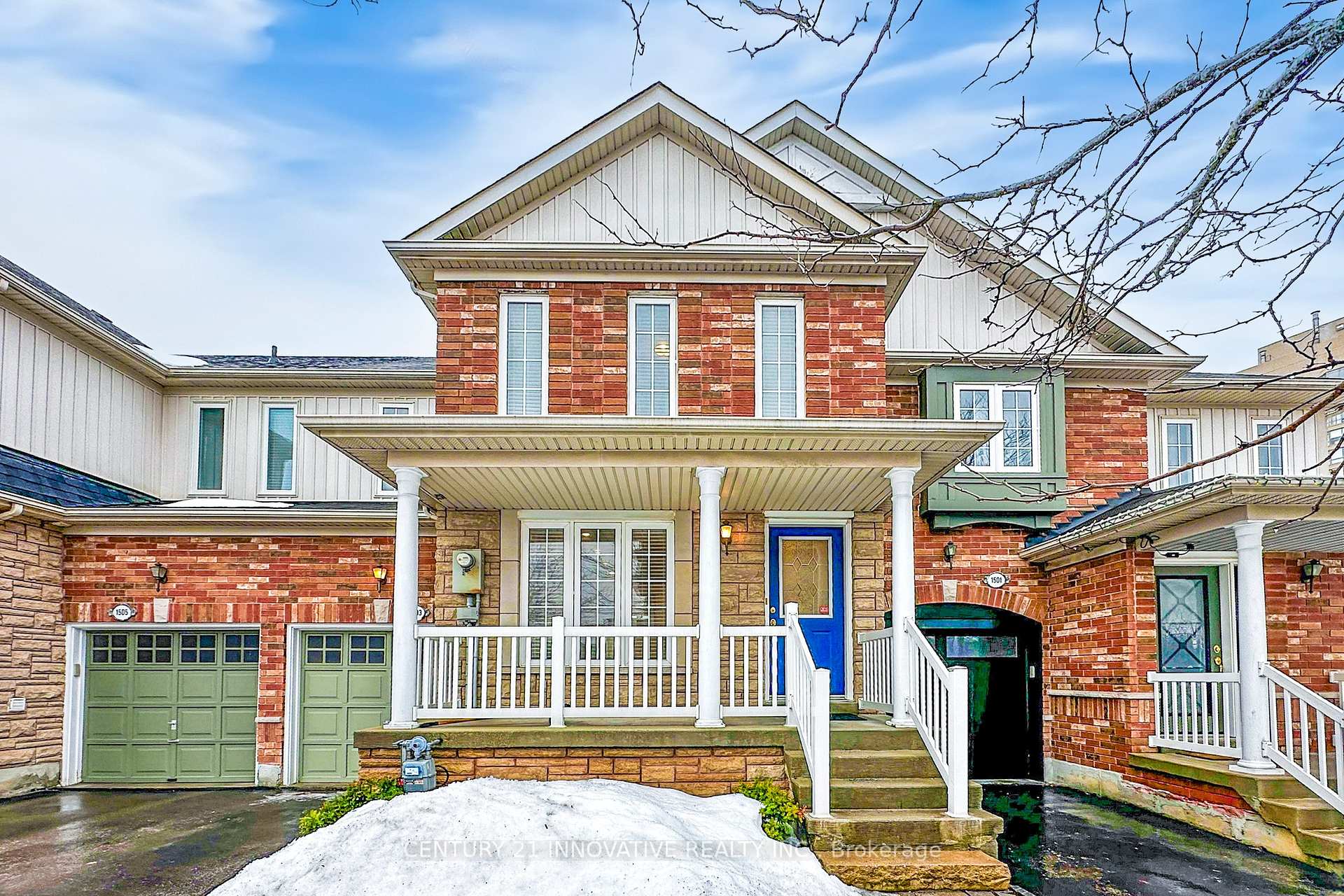 Photo 2 of 1503 Avonmore Square, Pickering, Town Centre — HOMEH
