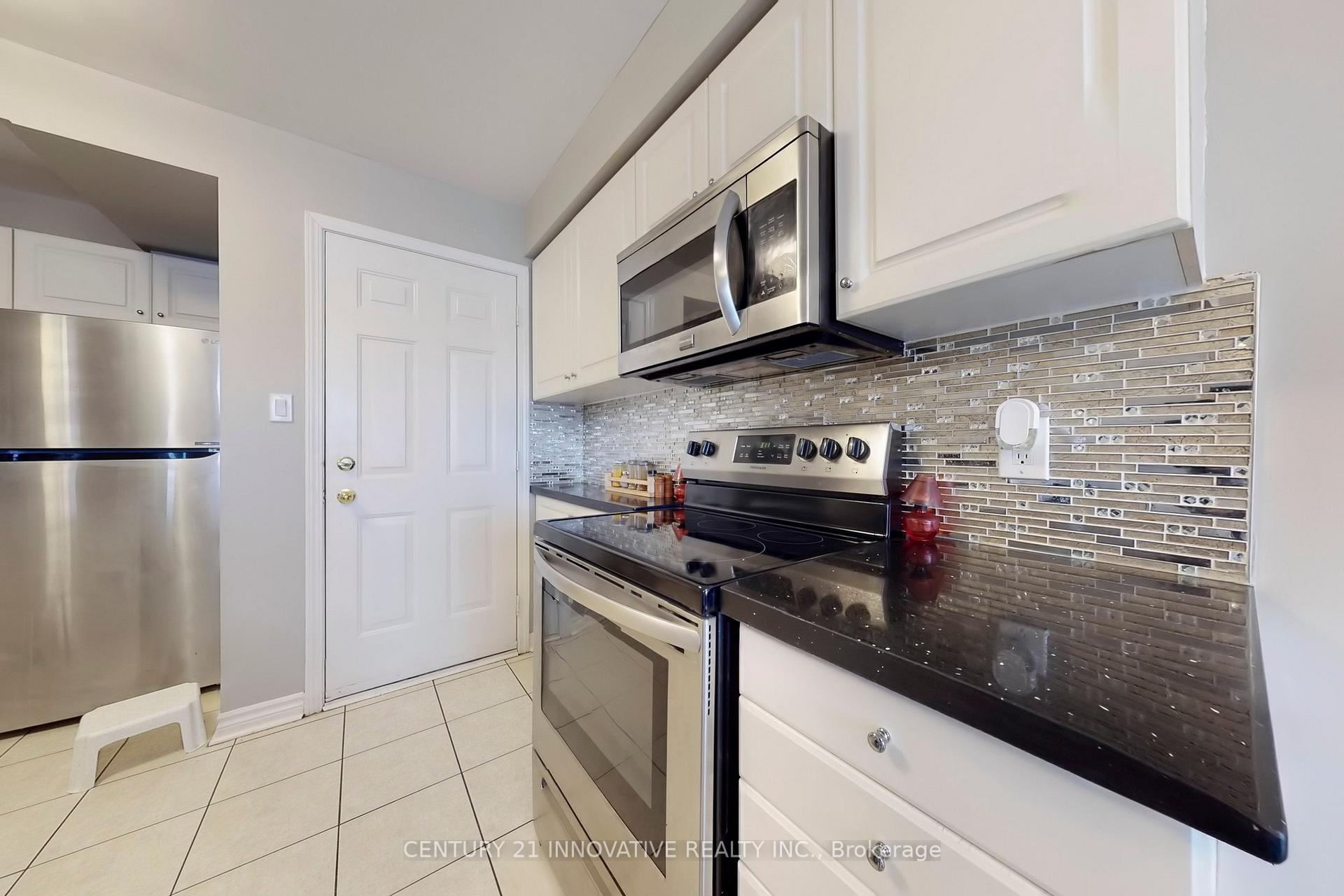 Photo 13 of 1503 Avonmore Square, Pickering, Town Centre — HOMEH