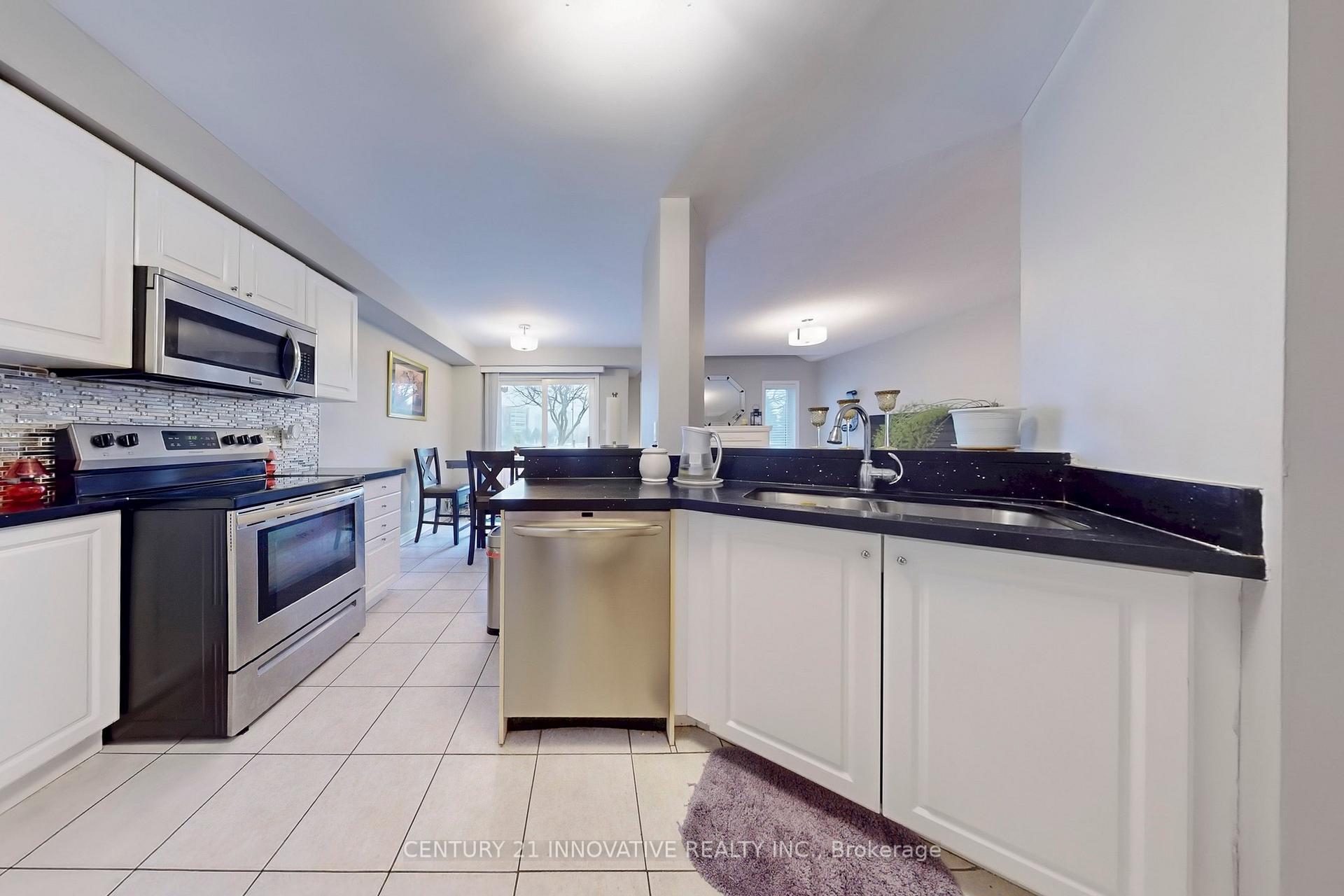 Photo 15 of 1503 Avonmore Square, Pickering, Town Centre — HOMEH