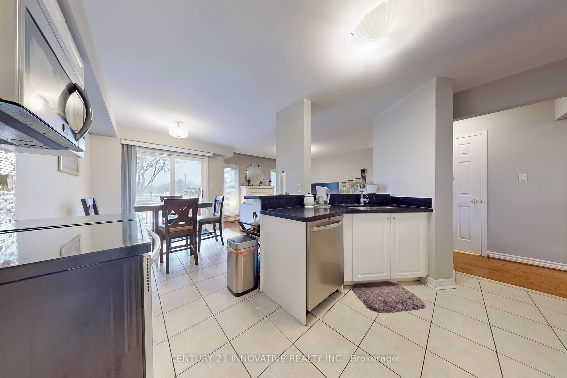 Photo 17 of 1503 Avonmore Square, Pickering, Town Centre — HOMEH