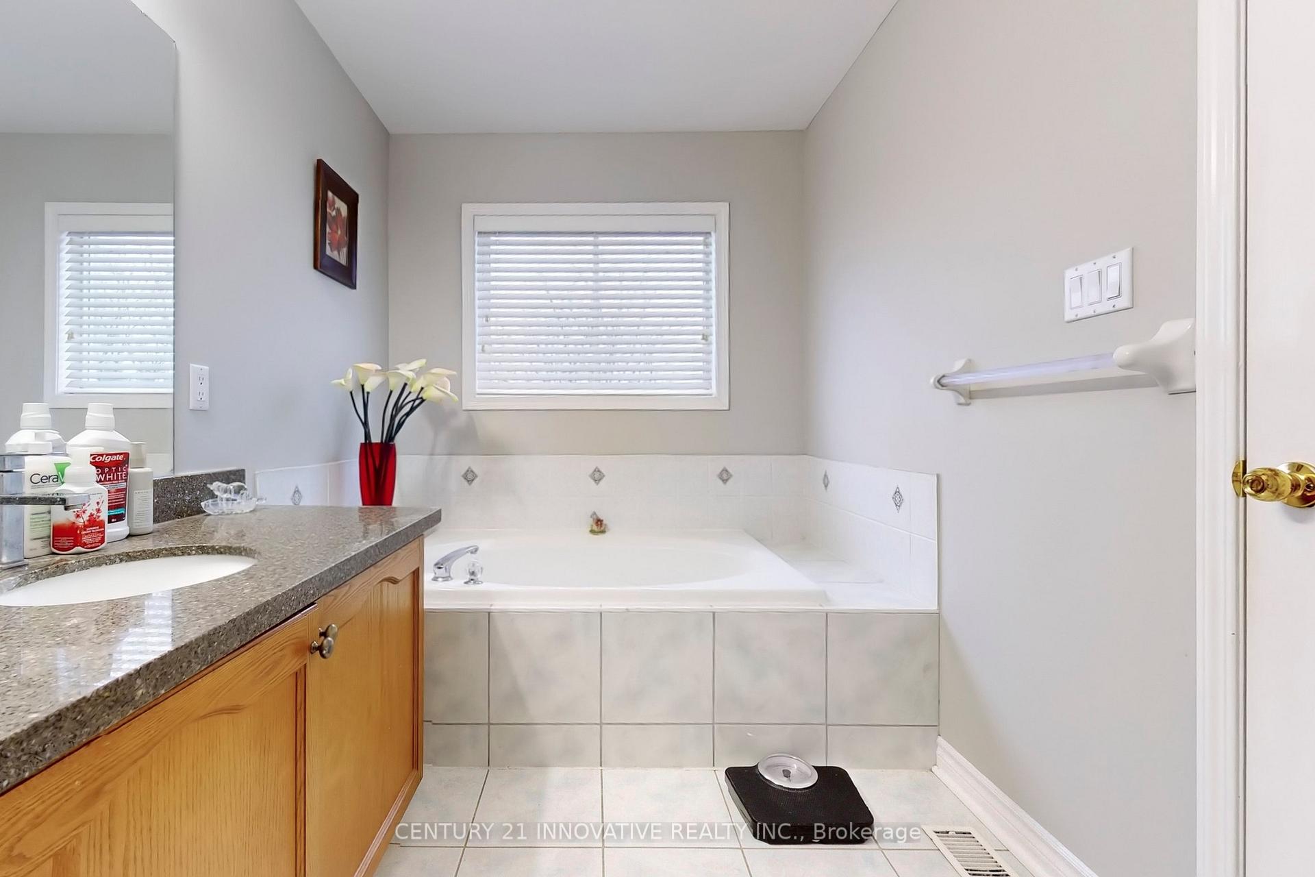 Photo 30 of 1503 Avonmore Square, Pickering, Town Centre — HOMEH