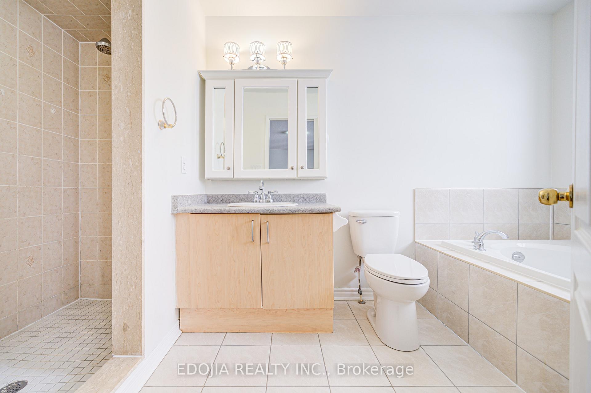 Photo 24 of 17 Barnwood Drive, Richmond Hill, Oak Ridges Lake Wilcox — HOMEH