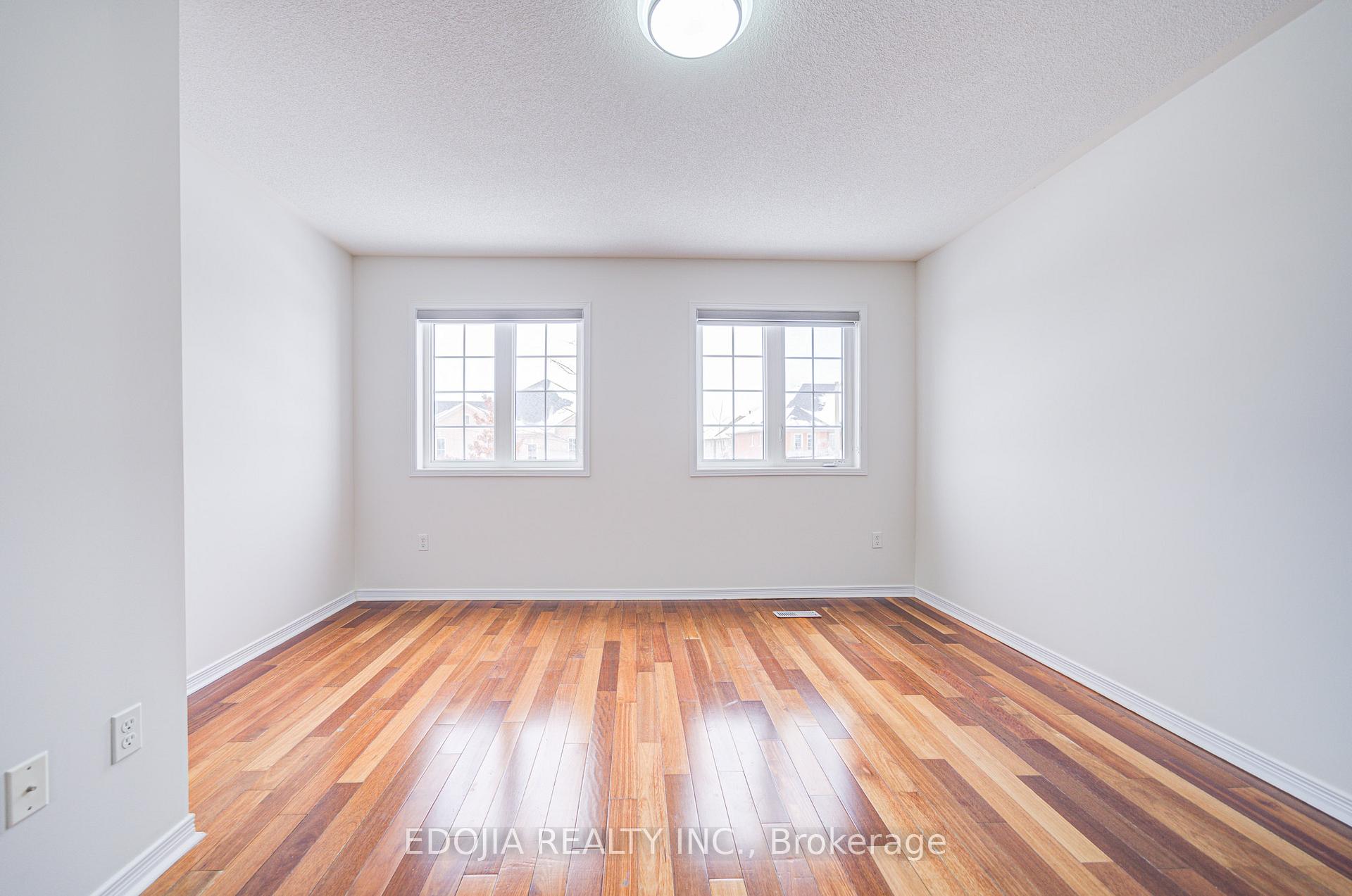 Photo 28 of 17 Barnwood Drive, Richmond Hill, Oak Ridges Lake Wilcox — HOMEH