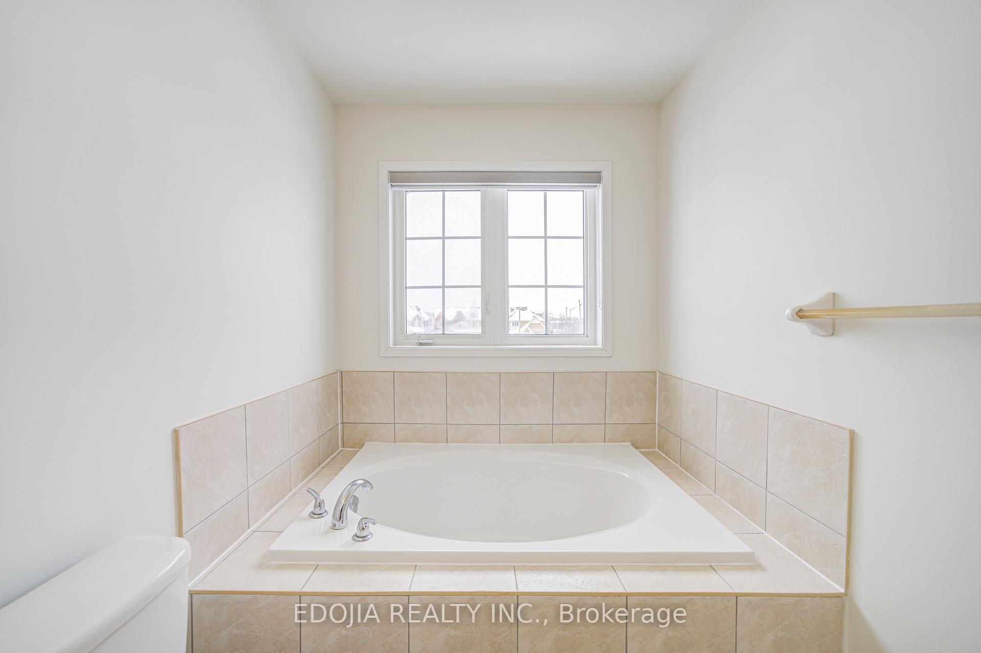 Photo 29 of 17 Barnwood Drive, Richmond Hill, Oak Ridges Lake Wilcox — HOMEH
