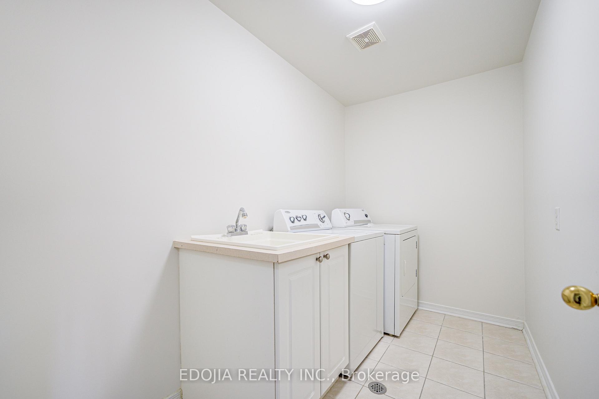 Photo 30 of 17 Barnwood Drive, Richmond Hill, Oak Ridges Lake Wilcox — HOMEH