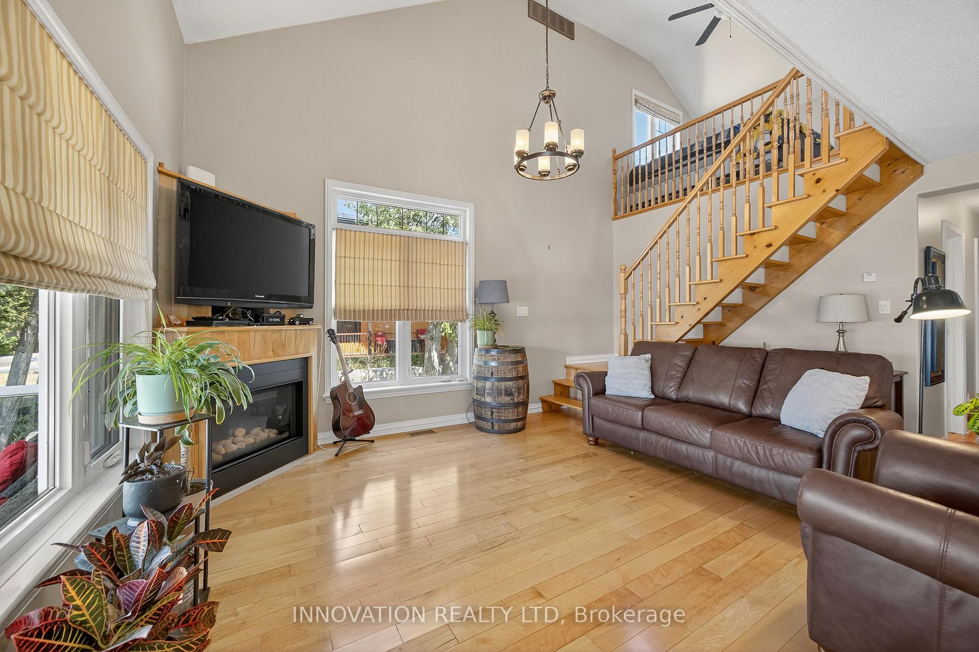 Photo 9 of 240 Birch Avenue, Beckwith, Beckwith Twp — HOMEH