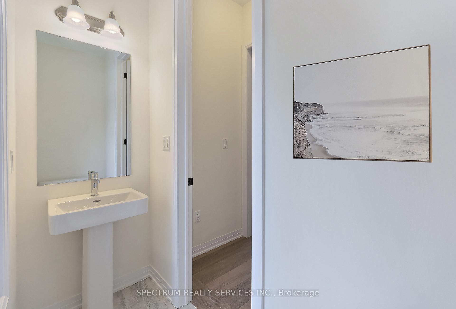 Photo 15 of 31 De La Roche Drive, Vaughan, Vellore Village — HOMEH