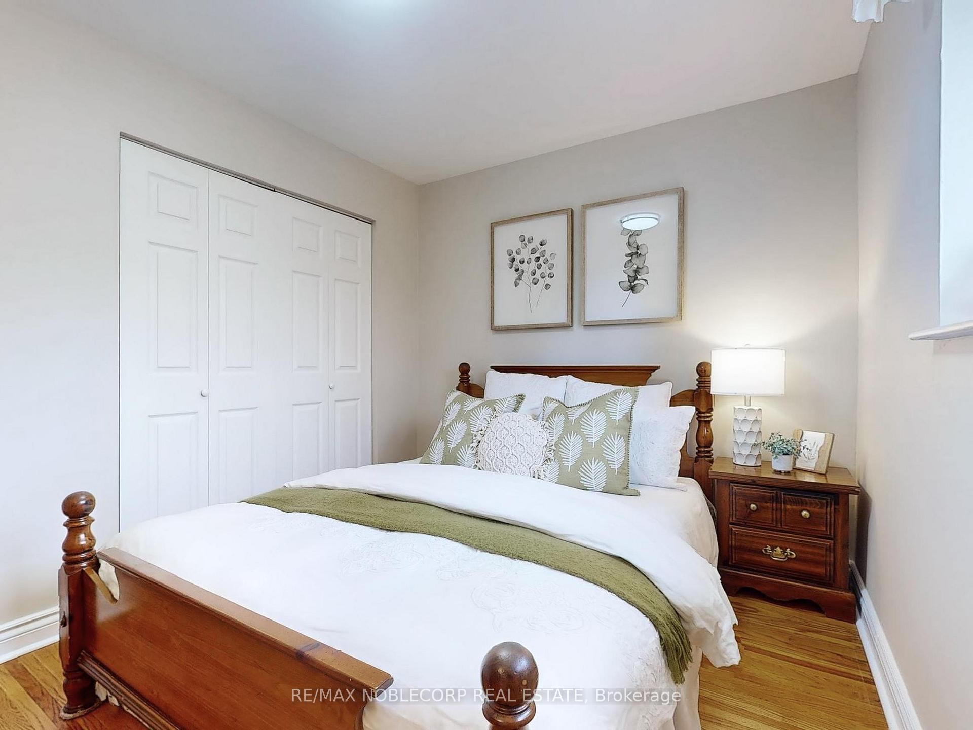Photo 15 of 15 Foreht Crescent, Aurora, Aurora Heights — HOMEH