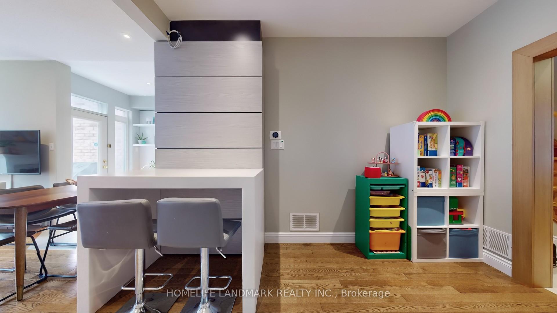 Photo 7 of 55 Venture Avenue, Richmond Hill, Rouge Woods — HOMEH