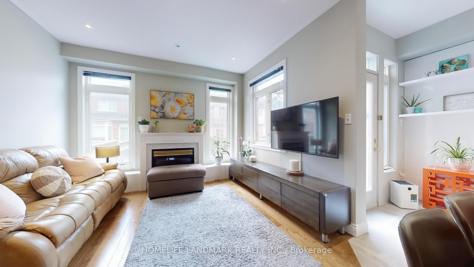 Photo 8 of 55 Venture Avenue, Richmond Hill, Rouge Woods — HOMEH