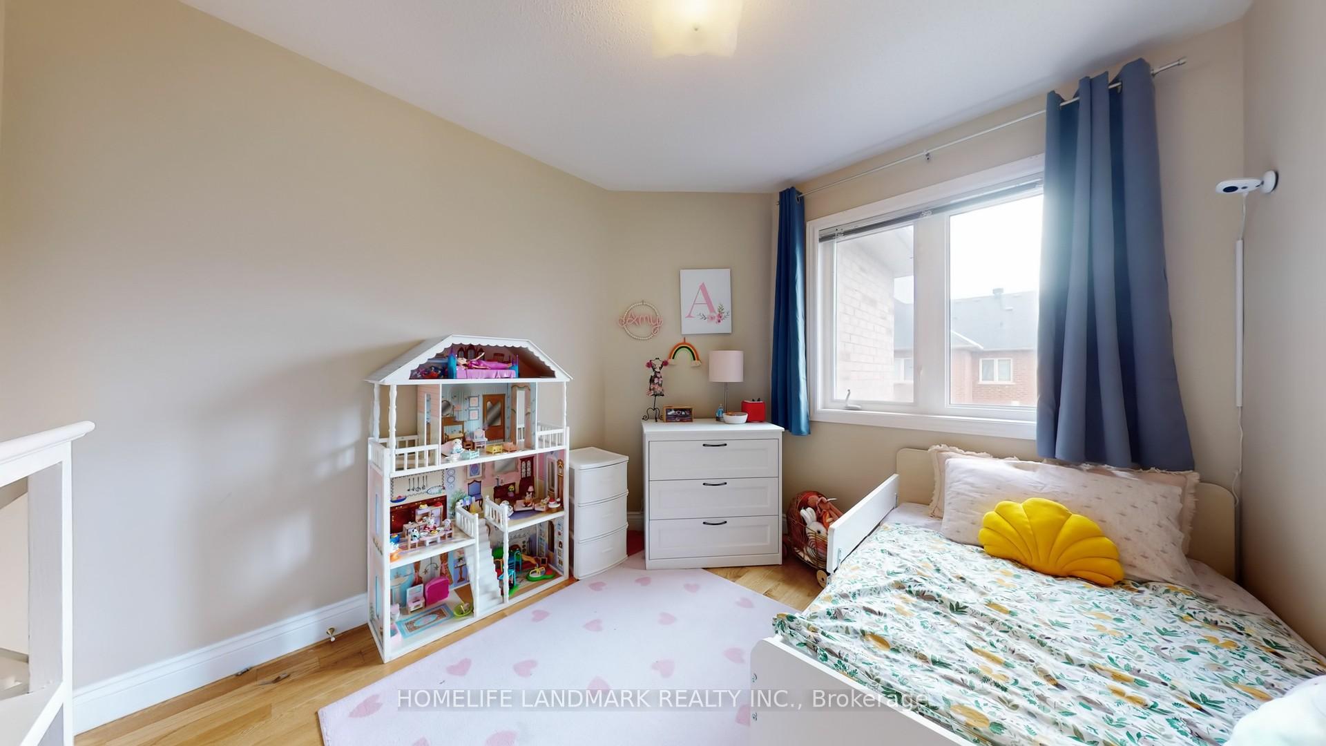 Photo 28 of 55 Venture Avenue, Richmond Hill, Rouge Woods — HOMEH