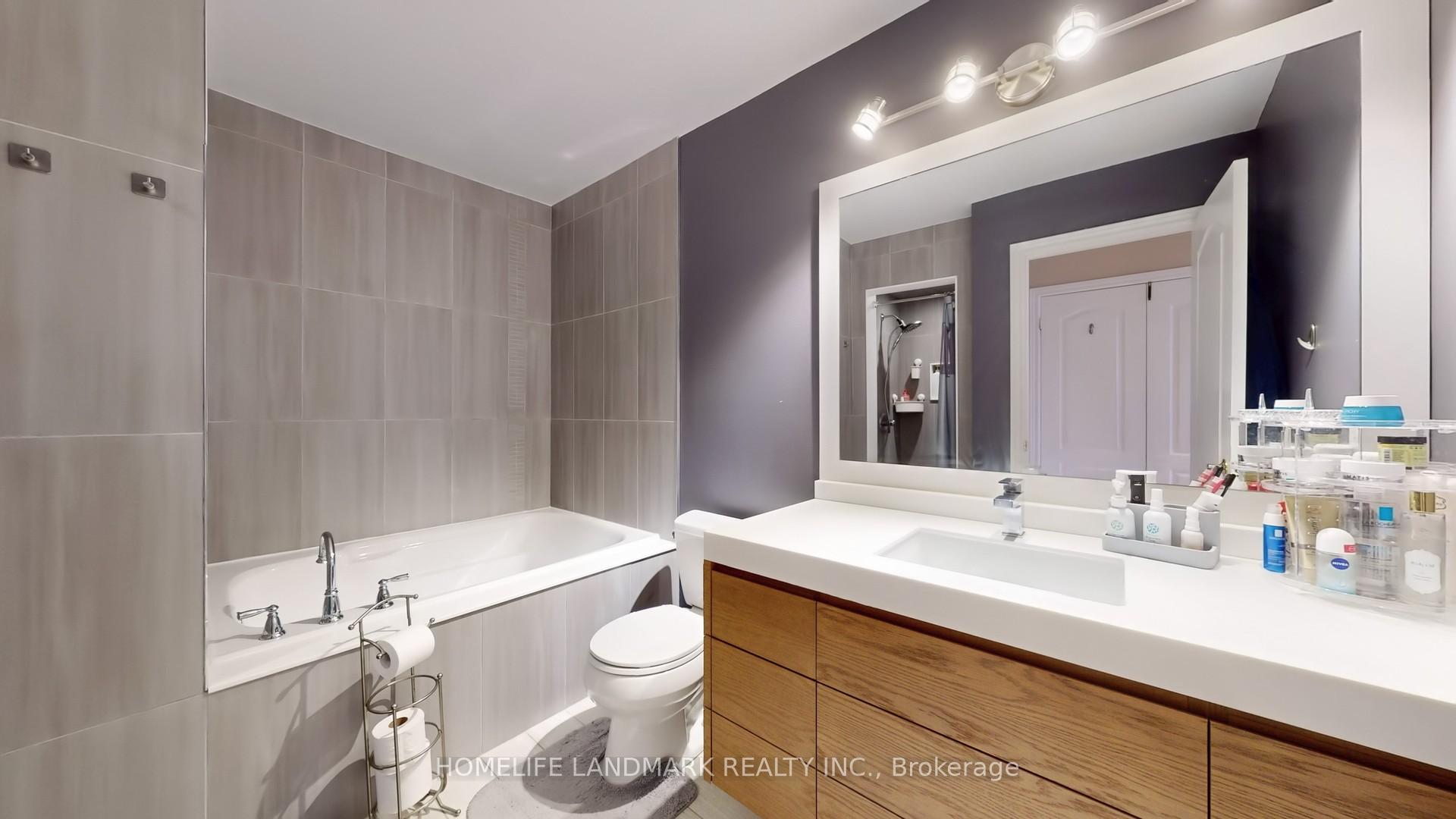 Photo 35 of 55 Venture Avenue, Richmond Hill, Rouge Woods — HOMEH
