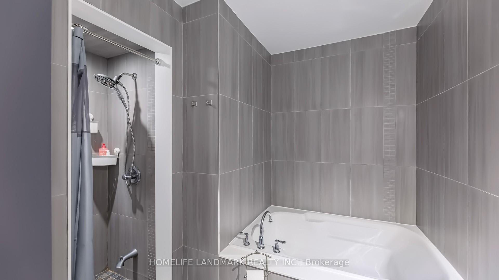 Photo 36 of 55 Venture Avenue, Richmond Hill, Rouge Woods — HOMEH