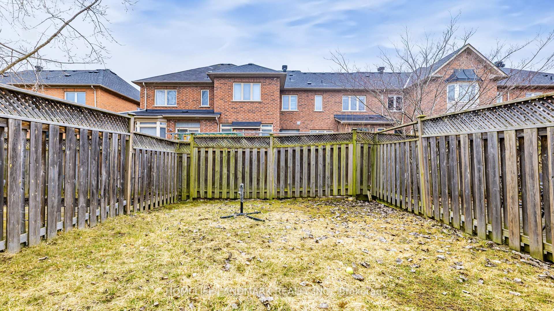 Photo 38 of 55 Venture Avenue, Richmond Hill, Rouge Woods — HOMEH