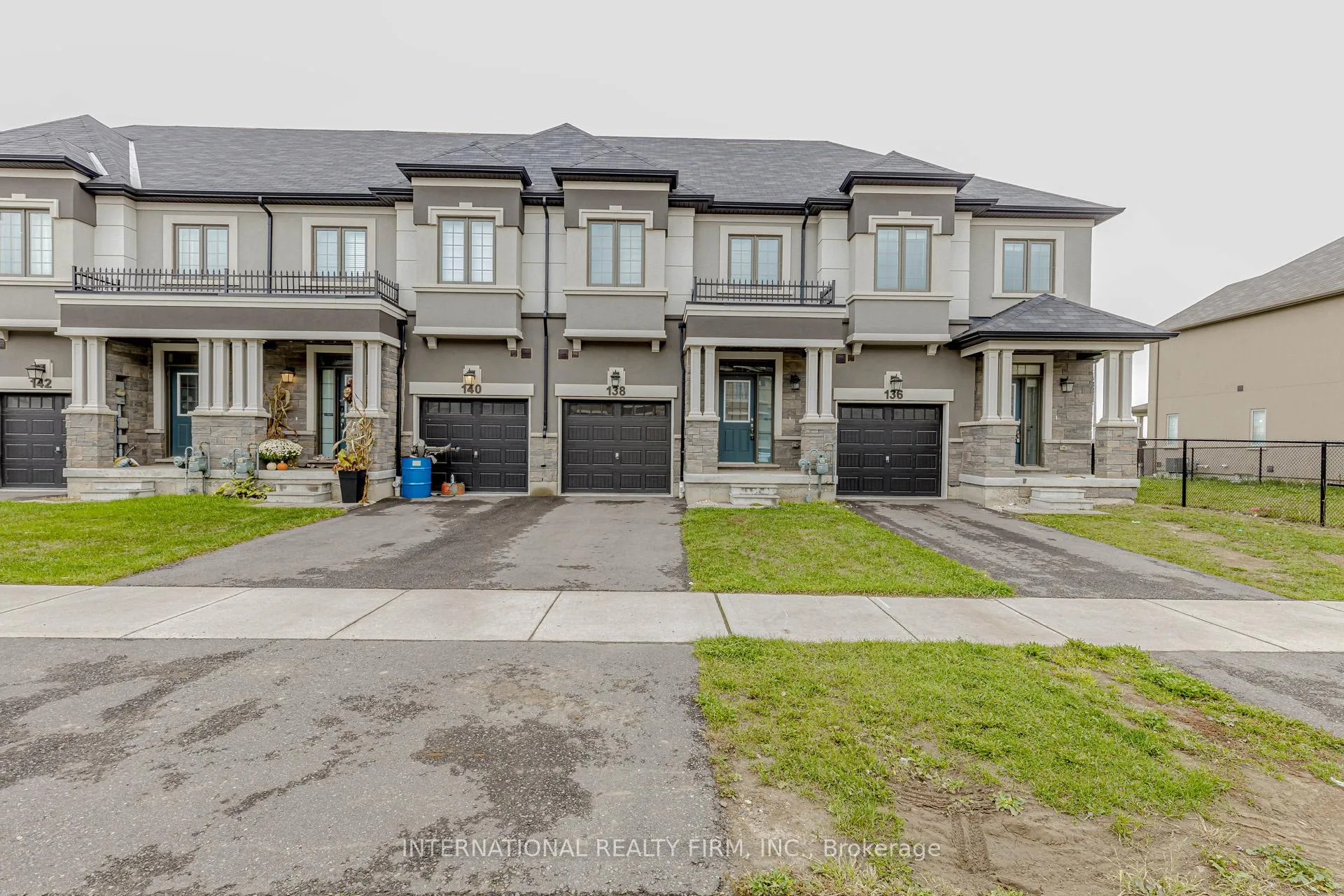 Photo 1 of 138 Flagg Avenue, Brant, Paris — HOMEH