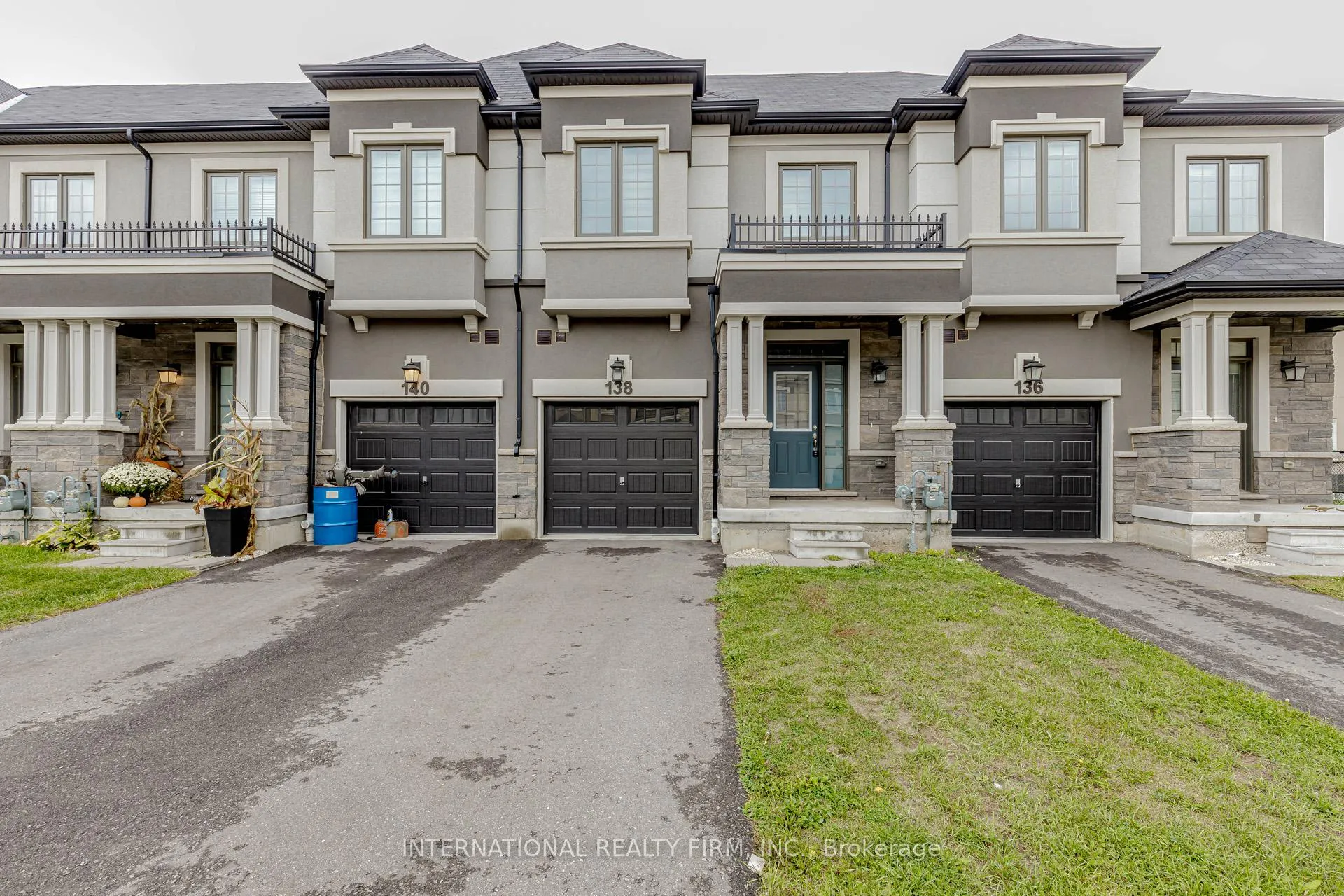 Photo 4 of 138 Flagg Avenue, Brant, Paris — HOMEH