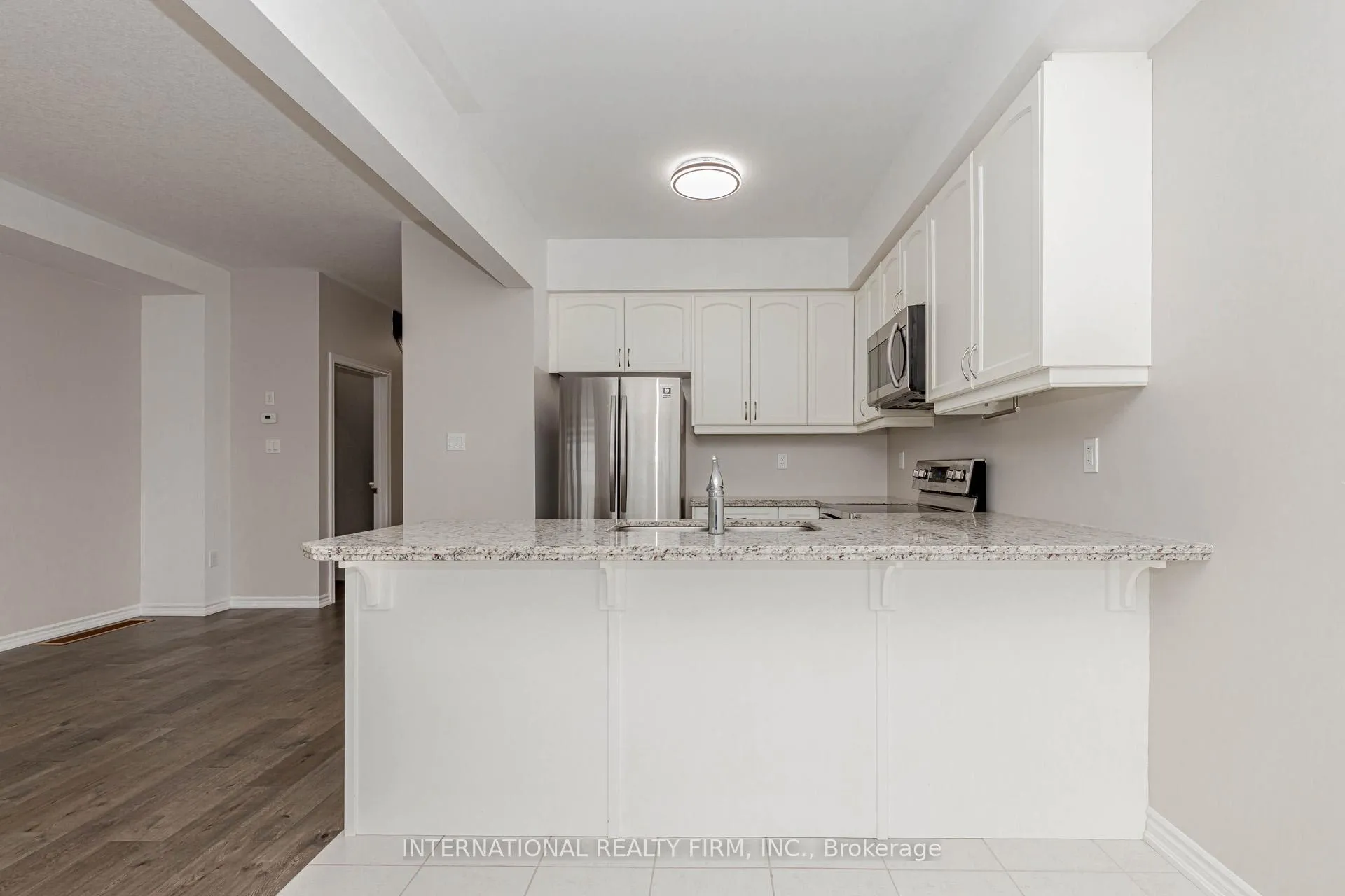 Photo 16 of 138 Flagg Avenue, Brant, Paris — HOMEH