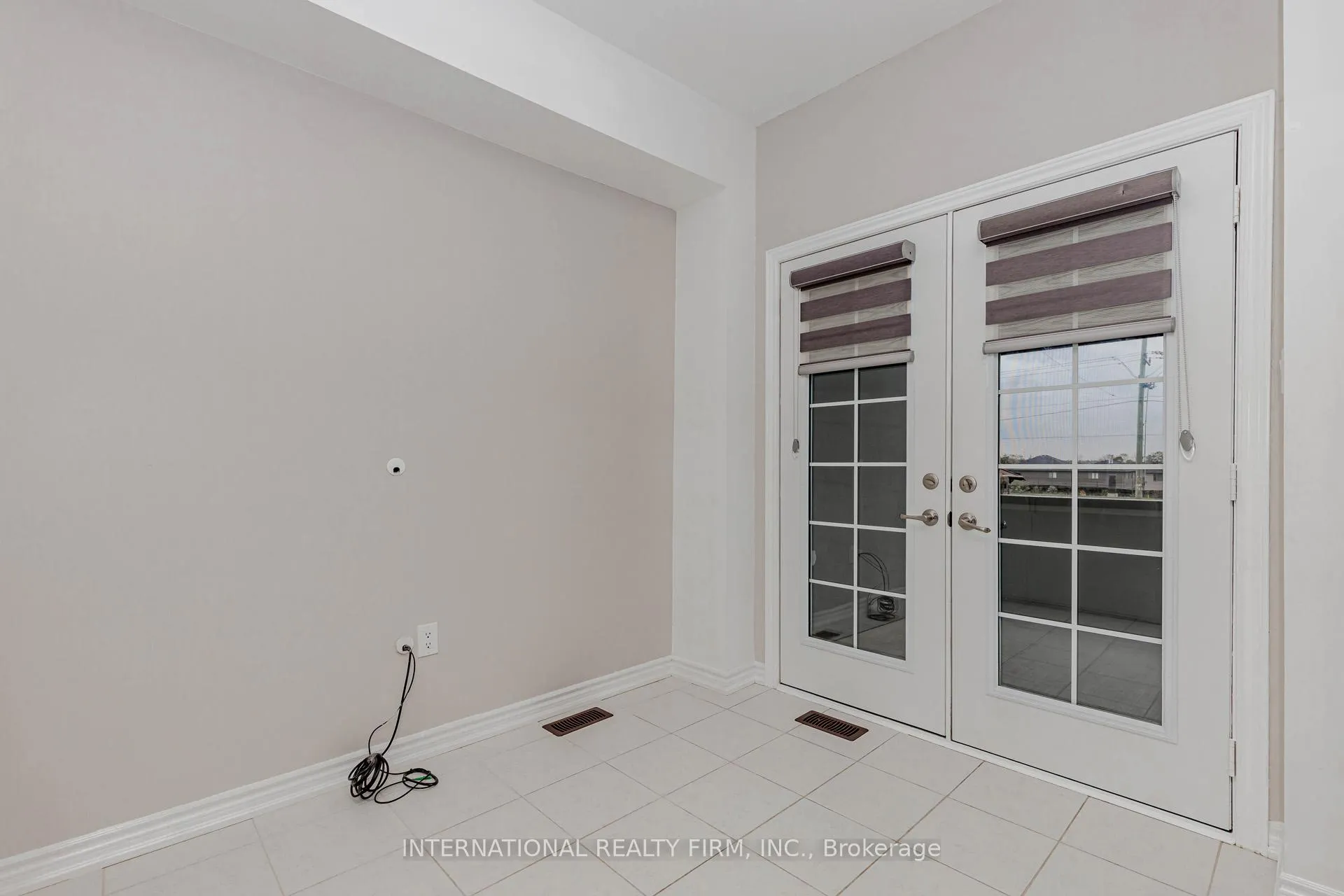 Photo 17 of 138 Flagg Avenue, Brant, Paris — HOMEH