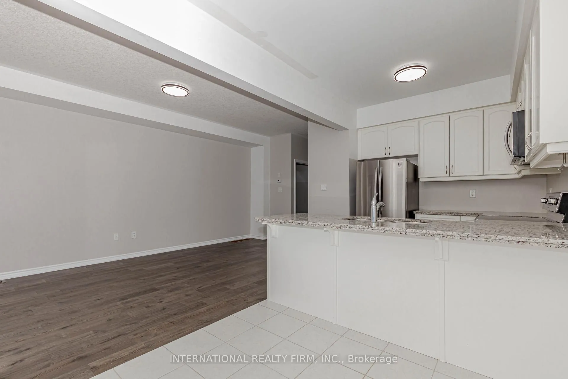 Photo 19 of 138 Flagg Avenue, Brant, Paris — HOMEH
