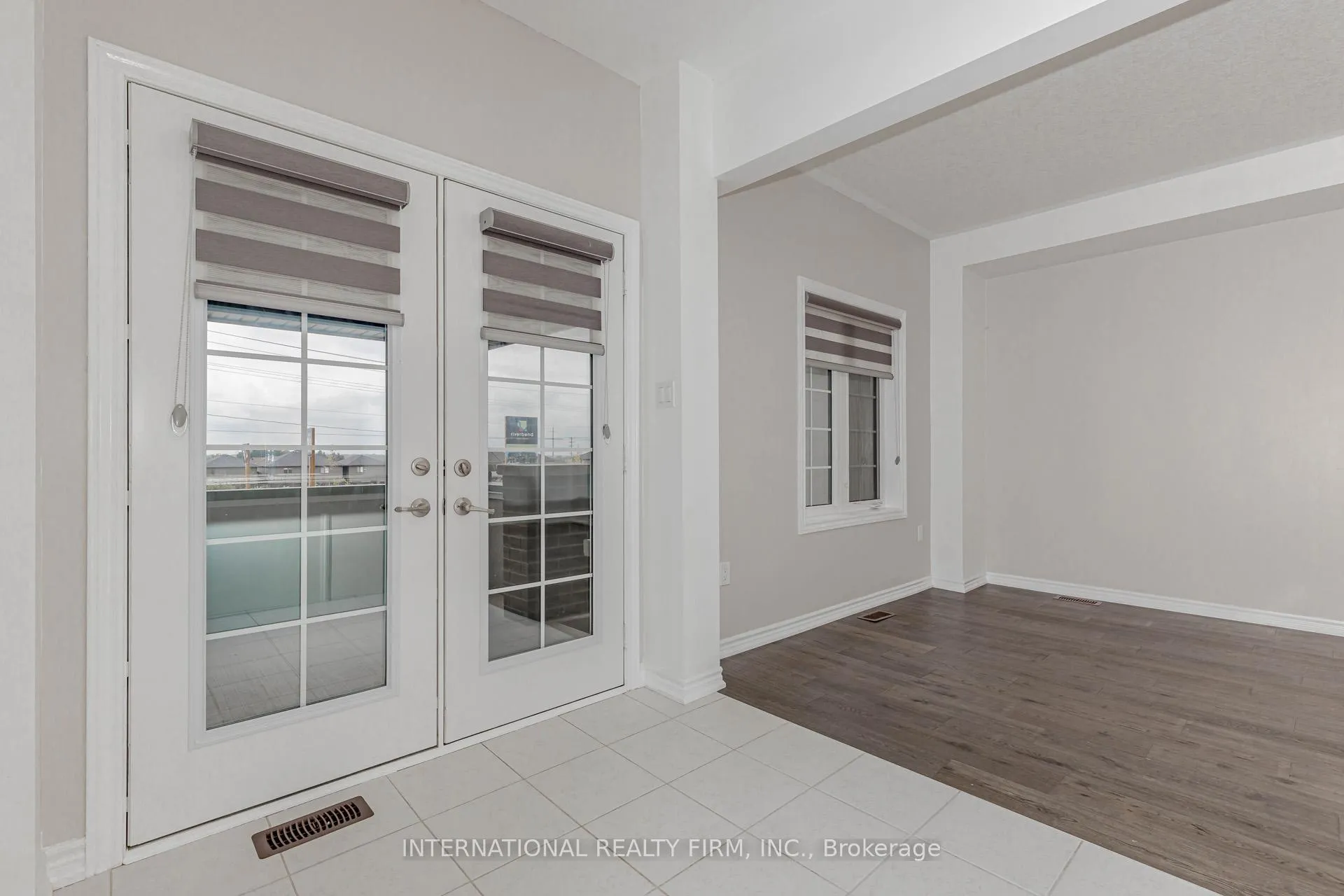 Photo 20 of 138 Flagg Avenue, Brant, Paris — HOMEH