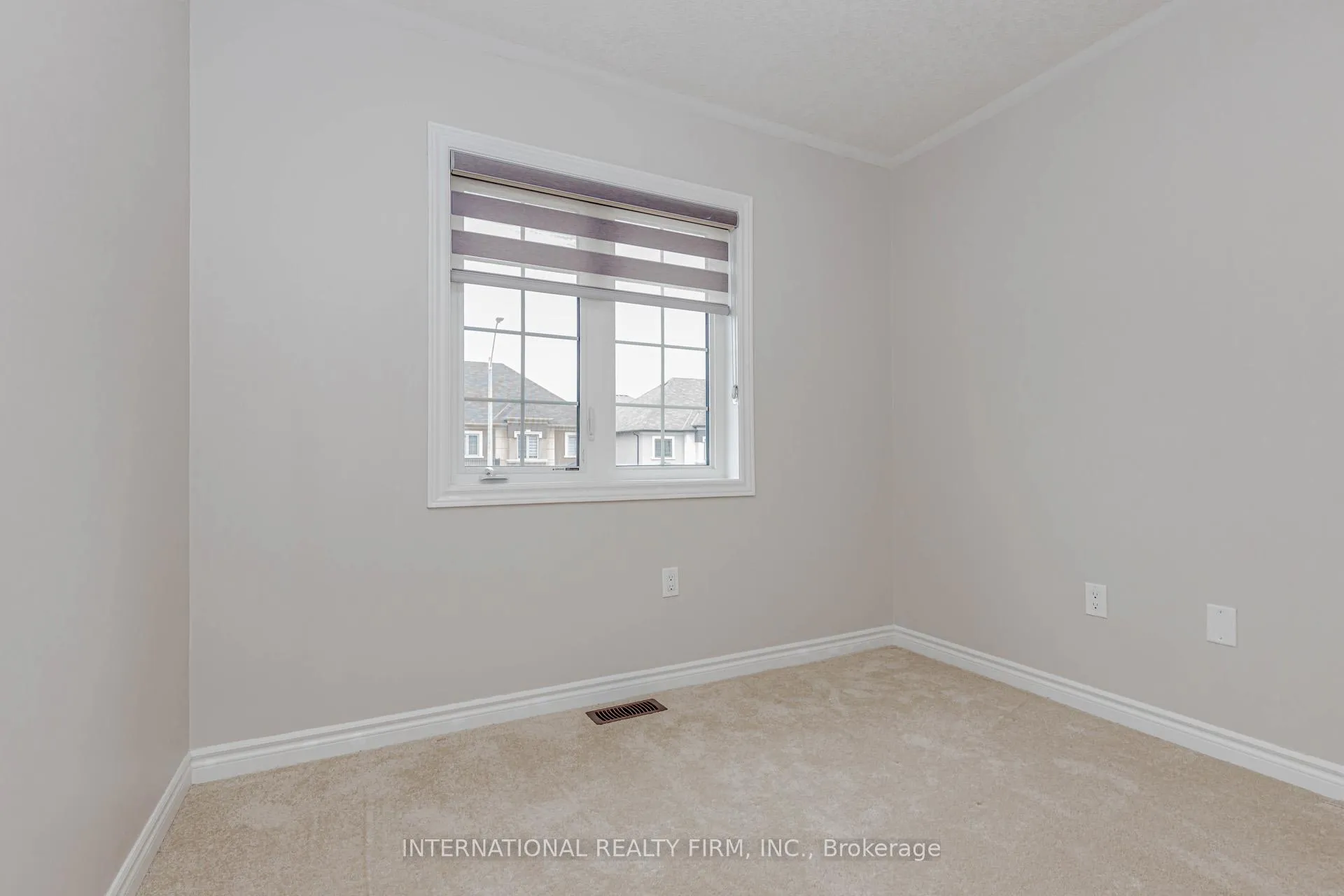 Photo 34 of 138 Flagg Avenue, Brant, Paris — HOMEH