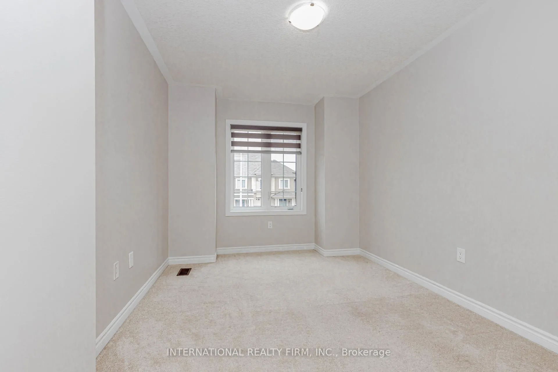 Photo 36 of 138 Flagg Avenue, Brant, Paris — HOMEH