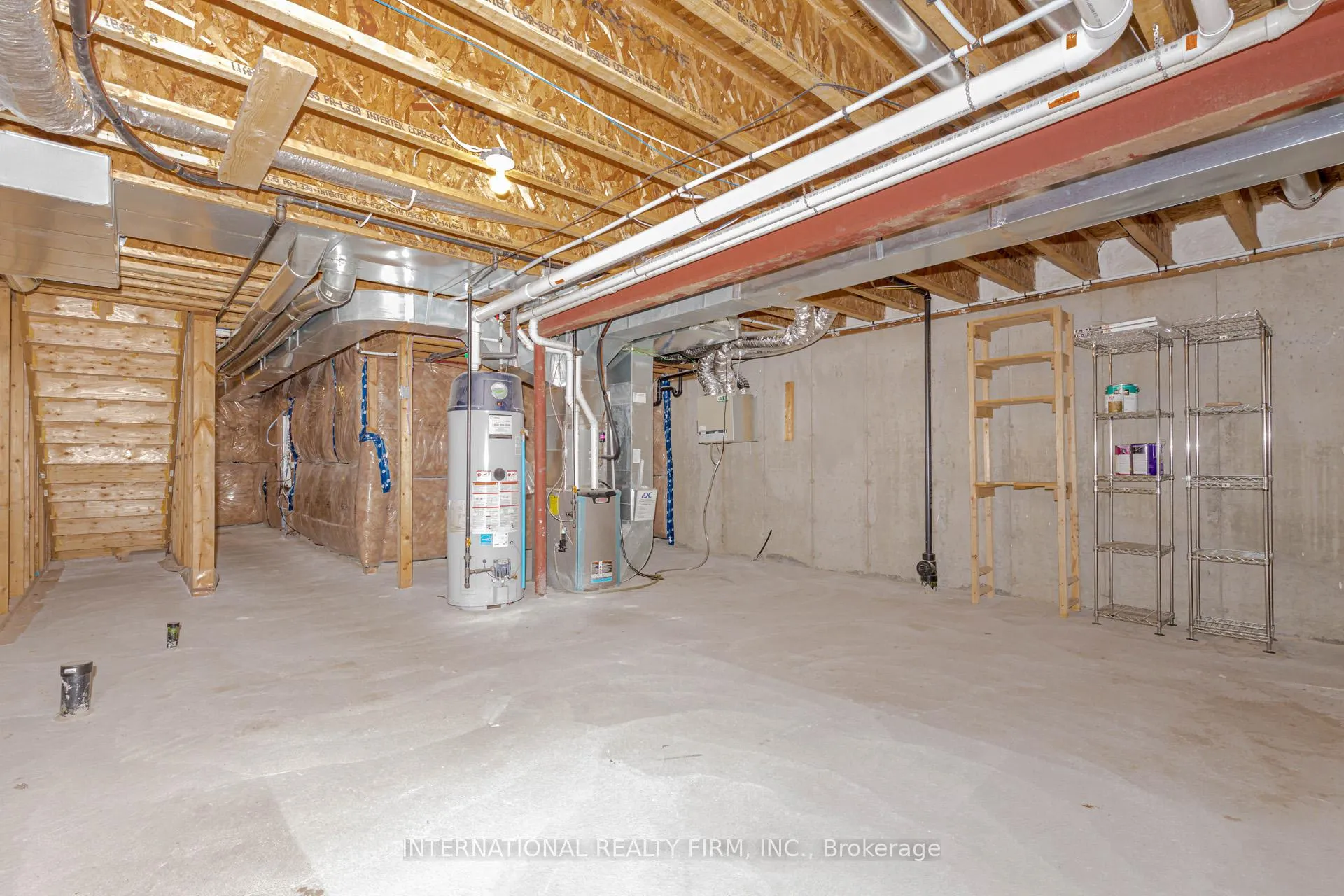 Photo 43 of 138 Flagg Avenue, Brant, Paris — HOMEH