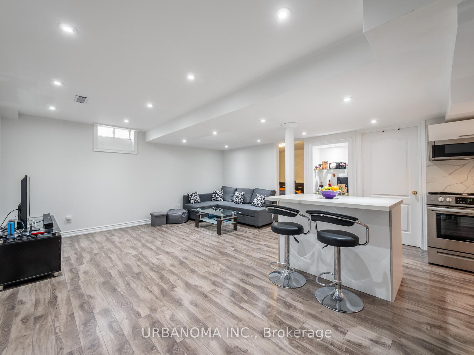 Photo 28 of 24 Palmette Drive, Richmond Hill, Oak Ridges Lake Wilcox — HOMEH