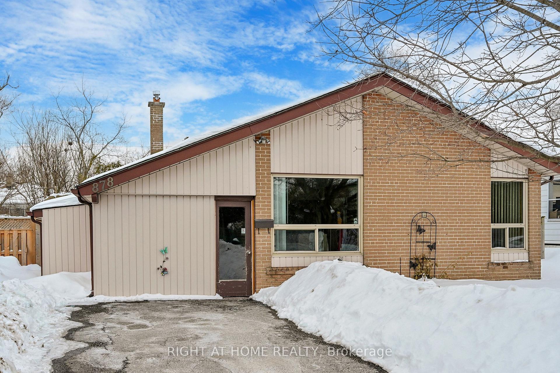 Photo 1 of 878 Reytan Boulevard, Pickering, Bay Ridges — HOMEH