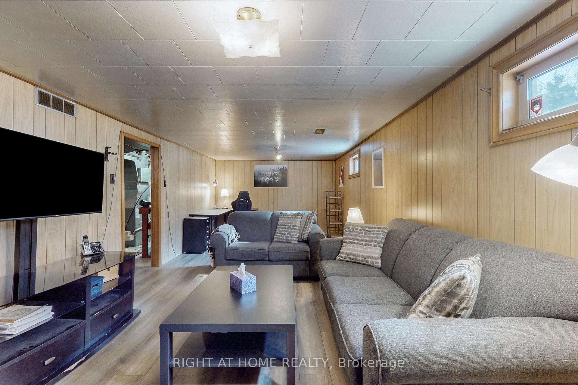 Photo 35 of 878 Reytan Boulevard, Pickering, Bay Ridges — HOMEH