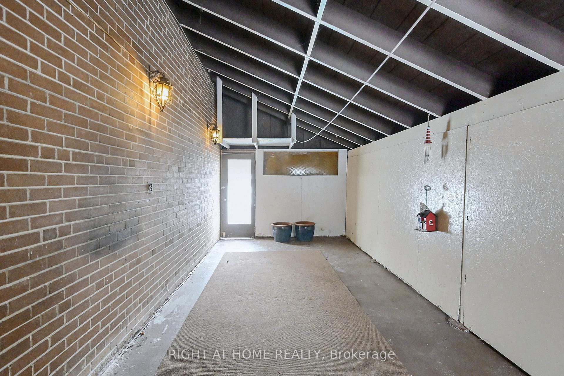 Photo 40 of 878 Reytan Boulevard, Pickering, Bay Ridges — HOMEH