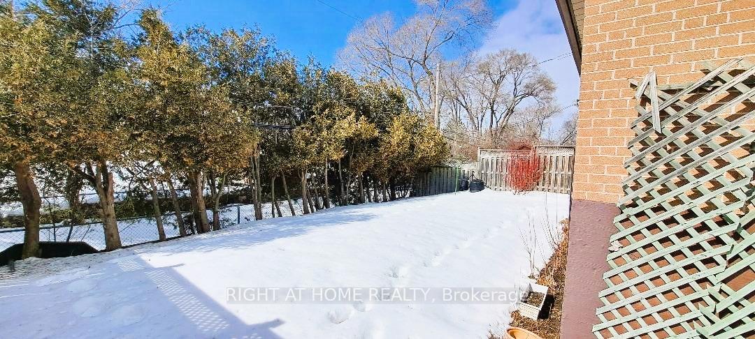 Photo 45 of 878 Reytan Boulevard, Pickering, Bay Ridges — HOMEH
