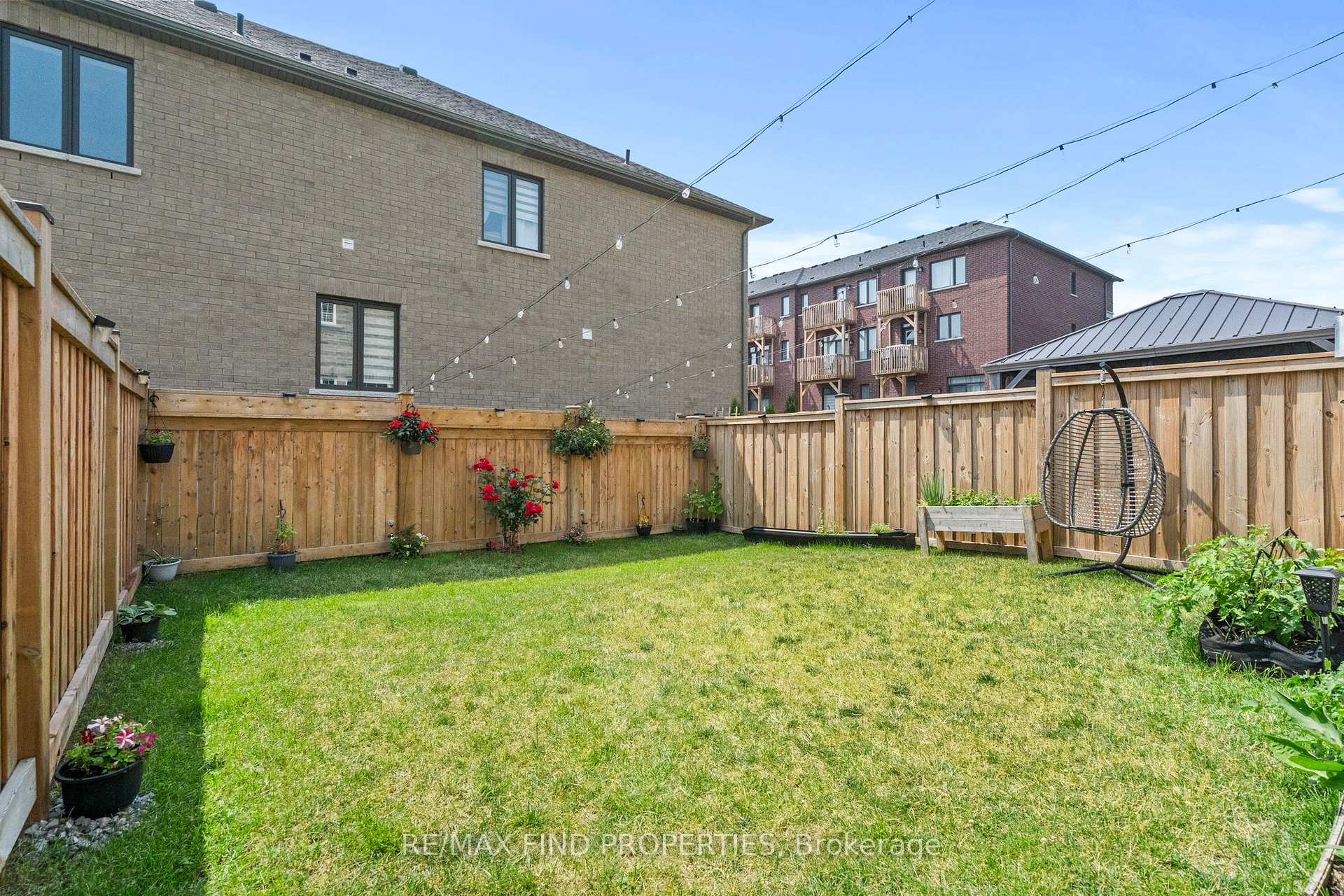 Photo 26 of 163 Whitefoot Crescent, Ajax, South East — HOMEH