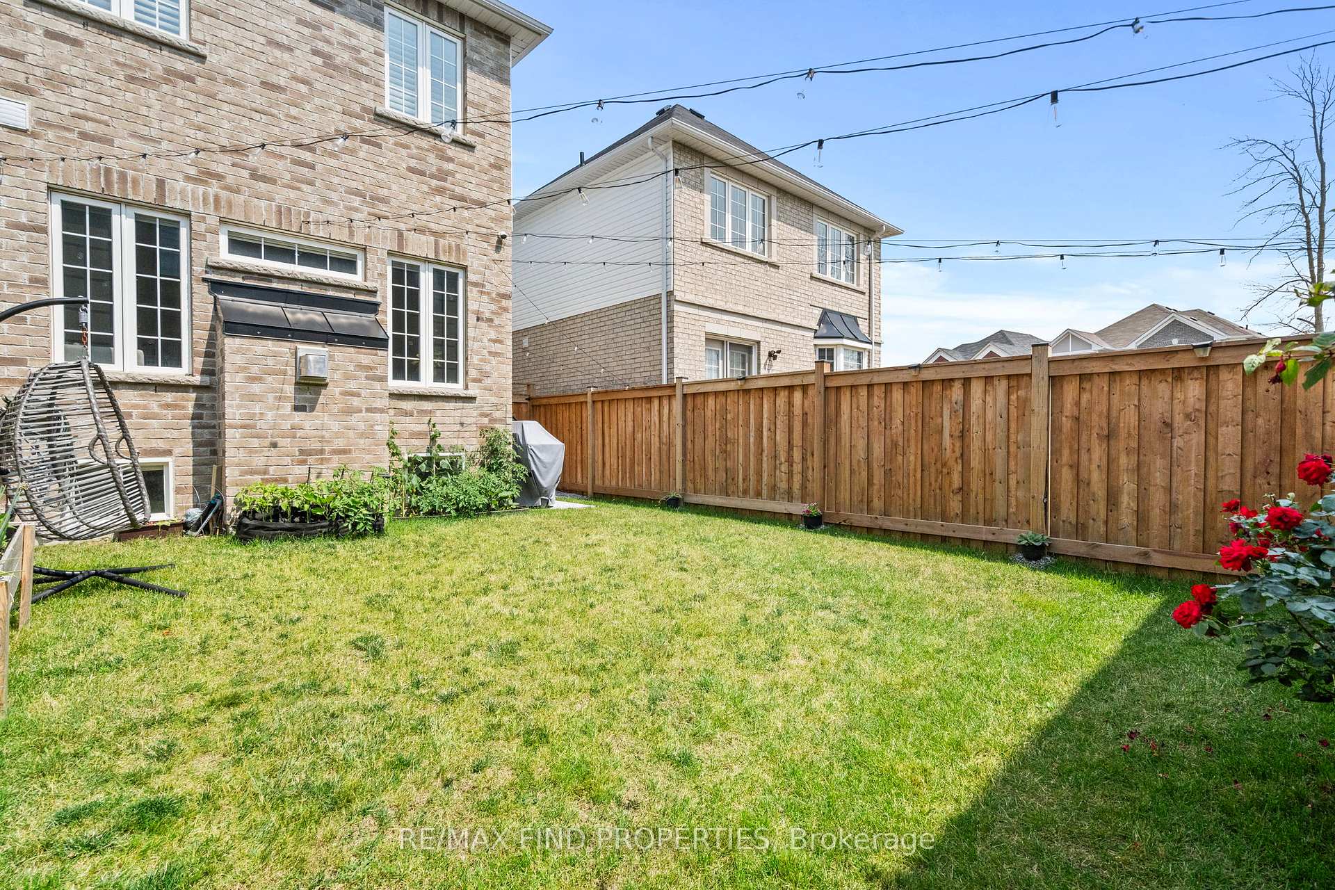 Photo 28 of 163 Whitefoot Crescent, Ajax, South East — HOMEH