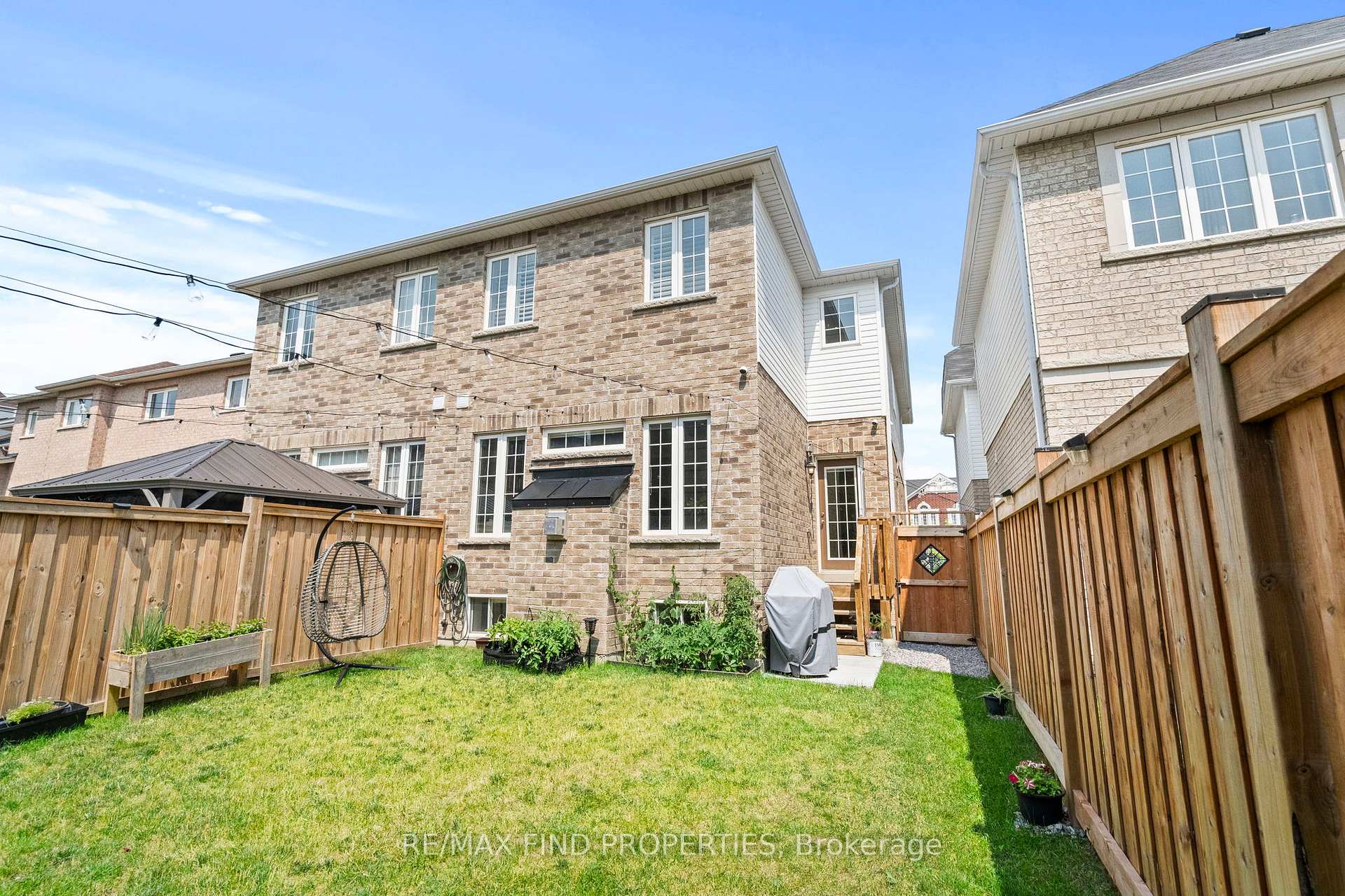 Photo 27 of 163 Whitefoot Crescent, Ajax, South East — HOMEH