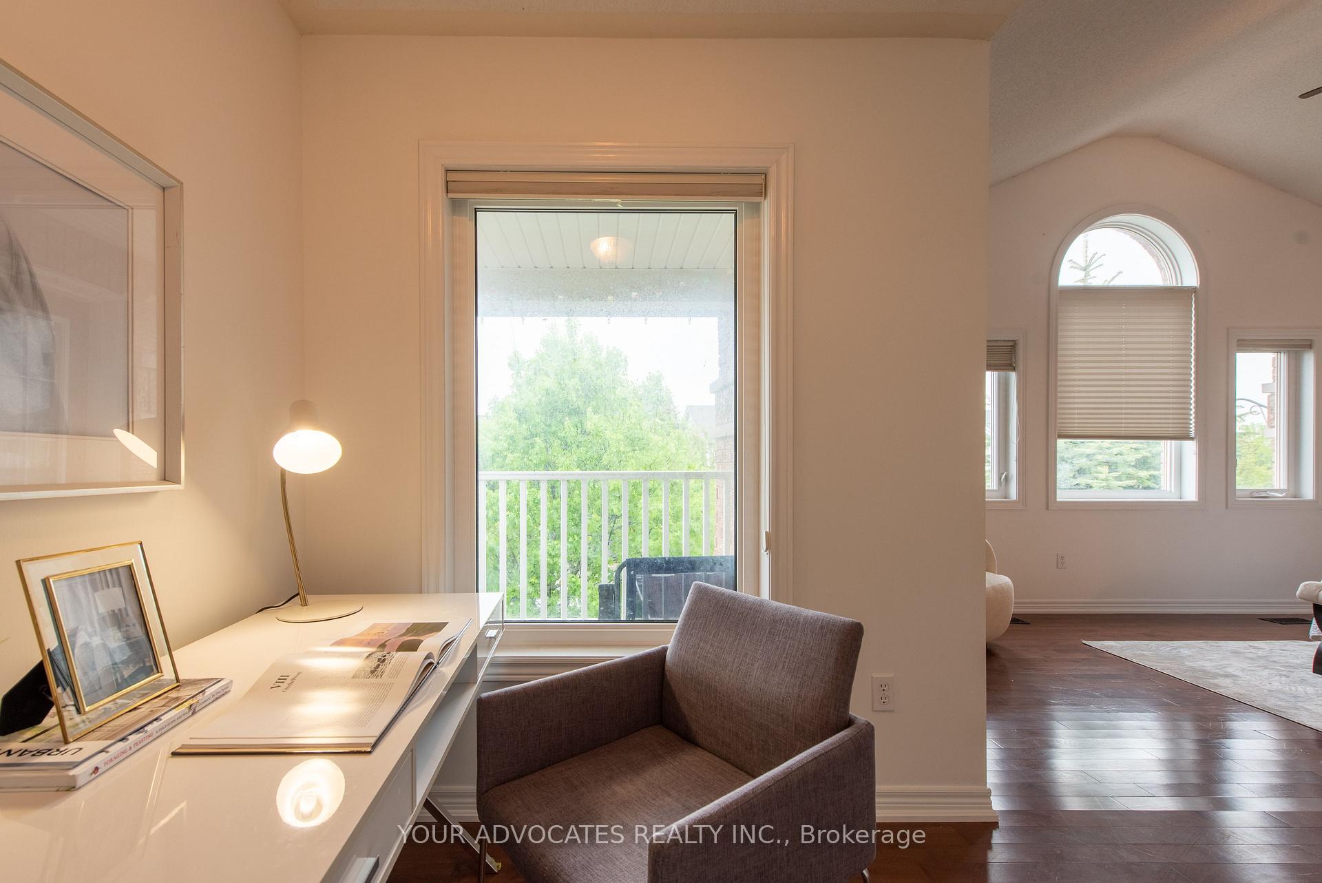 Photo 4 of 68 Kenilworth Crescent, Whitby, Brooklin — HOMEH