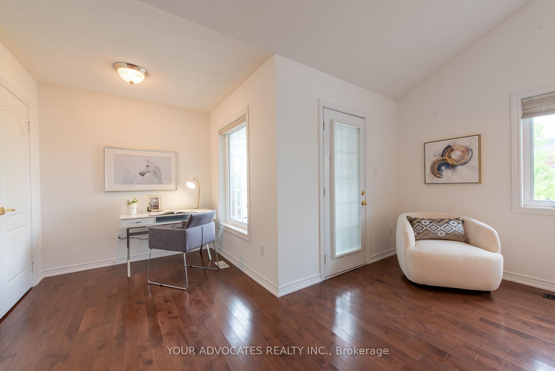 Photo 9 of 68 Kenilworth Crescent, Whitby, Brooklin — HOMEH