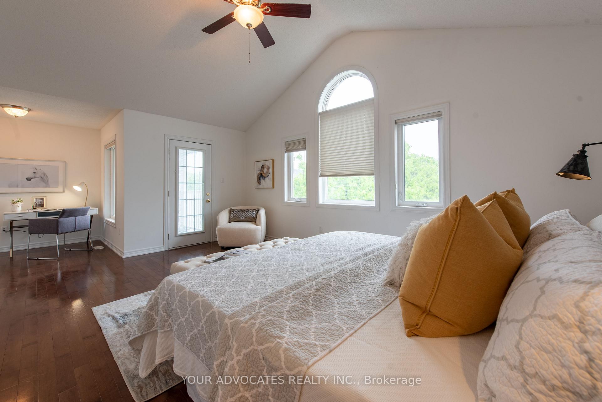 Photo 11 of 68 Kenilworth Crescent, Whitby, Brooklin — HOMEH