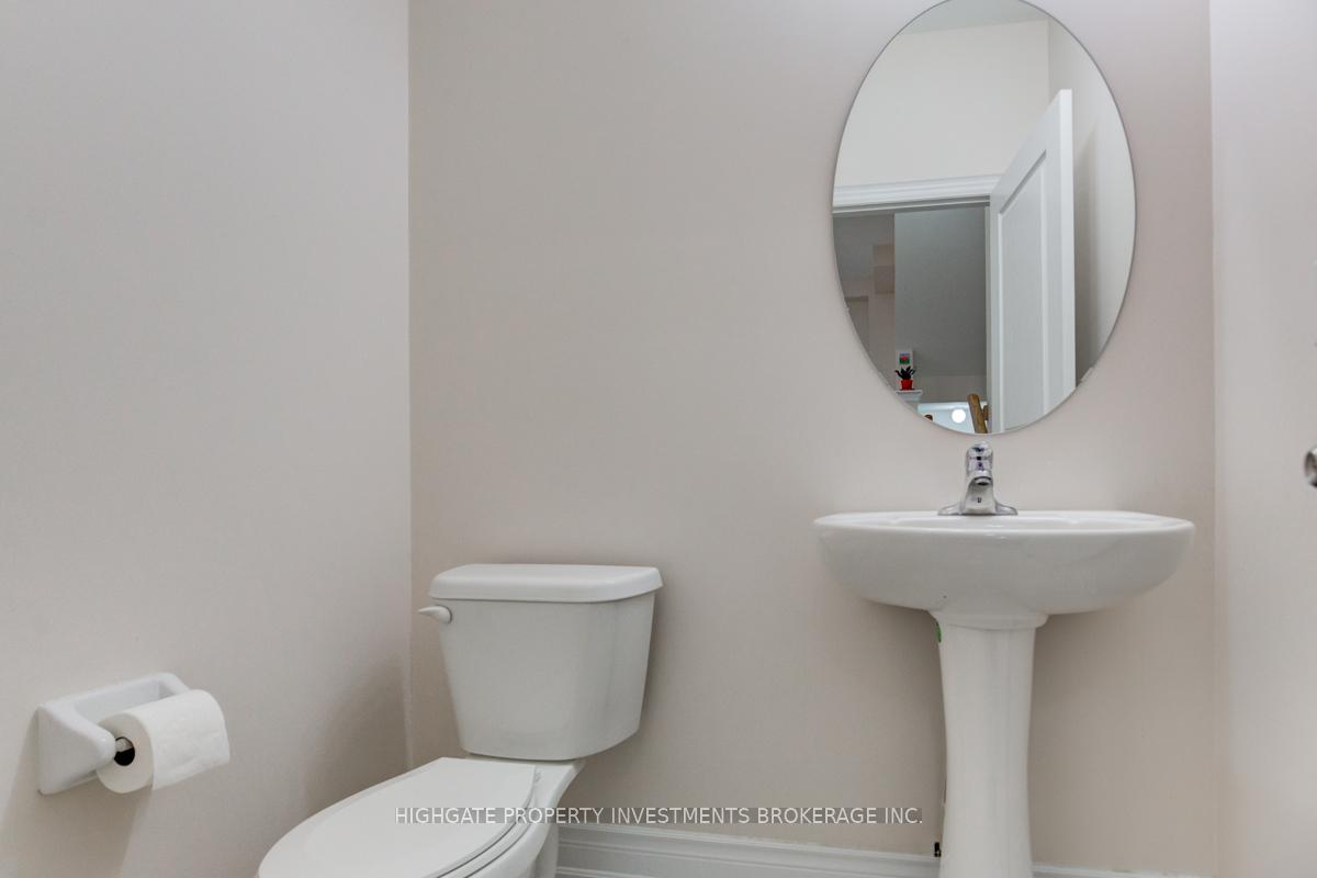 Photo 12 of 18 Andreeta Drive, Vaughan, Kleinburg — HOMEH