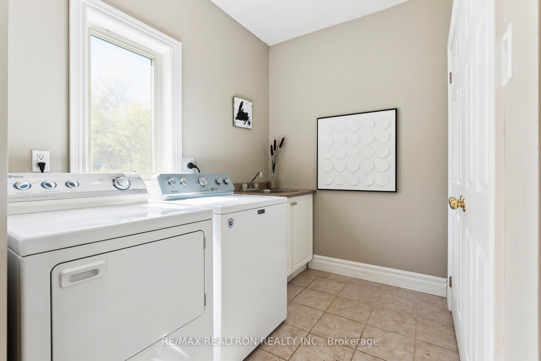 Photo 24 of 20 Grouse Court, Whitby, Rural Whitby — HOMEH